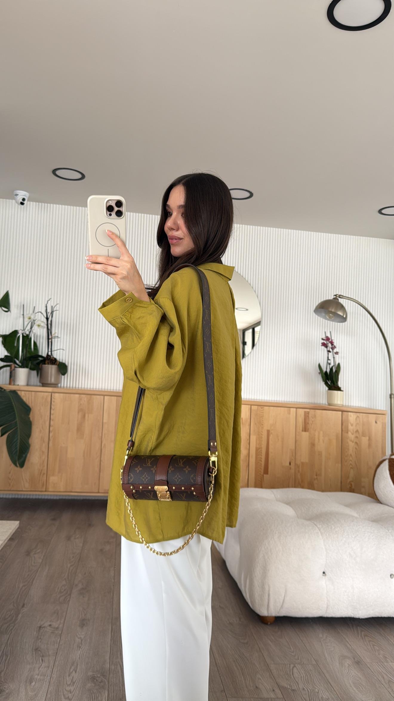 Yağ Yeşili Tensel Kumaş Düşük Omuzlu Oversize Gömlek