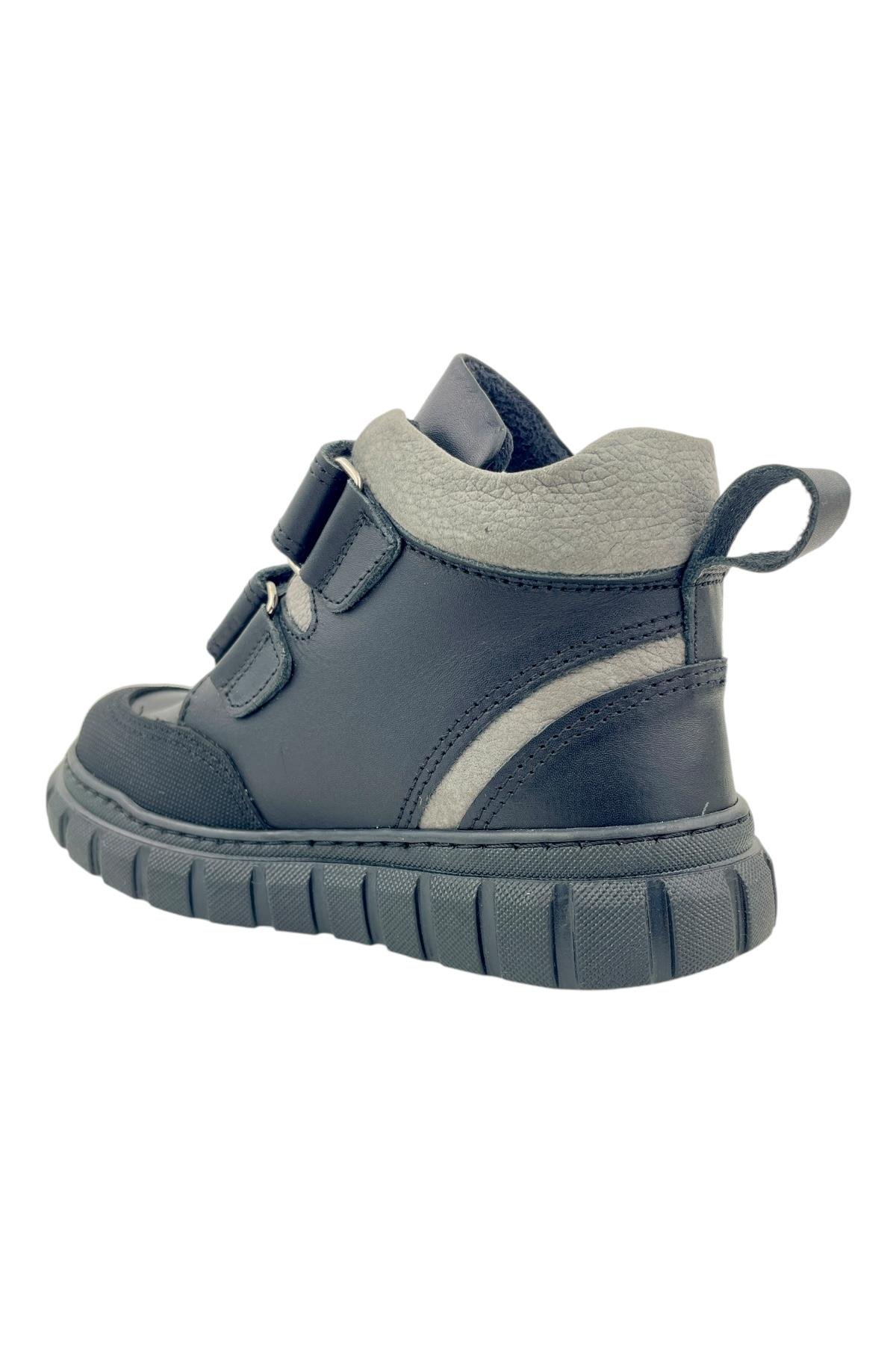 Indiana Erkek Çocuk Bot Siyah