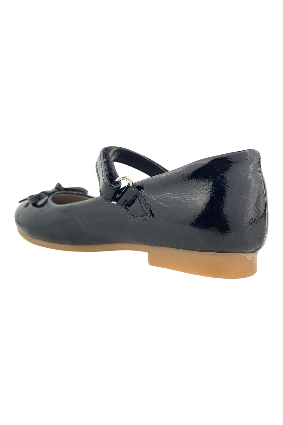 Minik Fiyonklu Klasik Kız Okul Ayakkabısı Siyah Rugan
