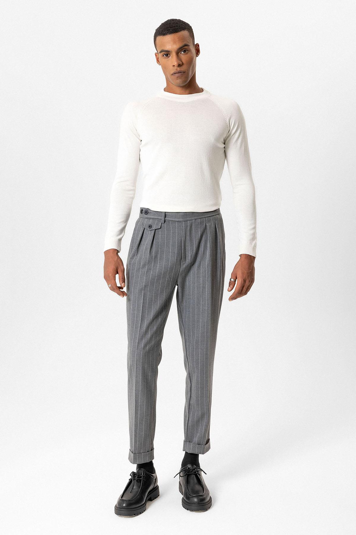 Antioch Ekru Bisiklet Yaka Slim Fit Triko Kazak