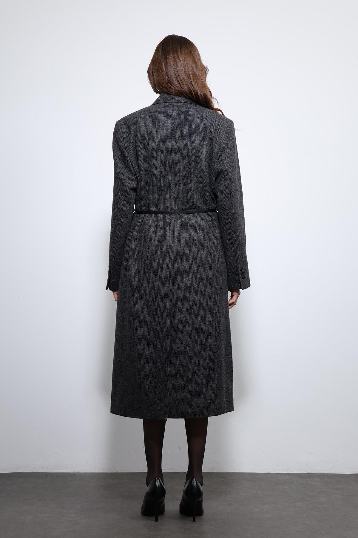 Antioch Antrasit Balıksırtı Desenli Kemerli Kaban