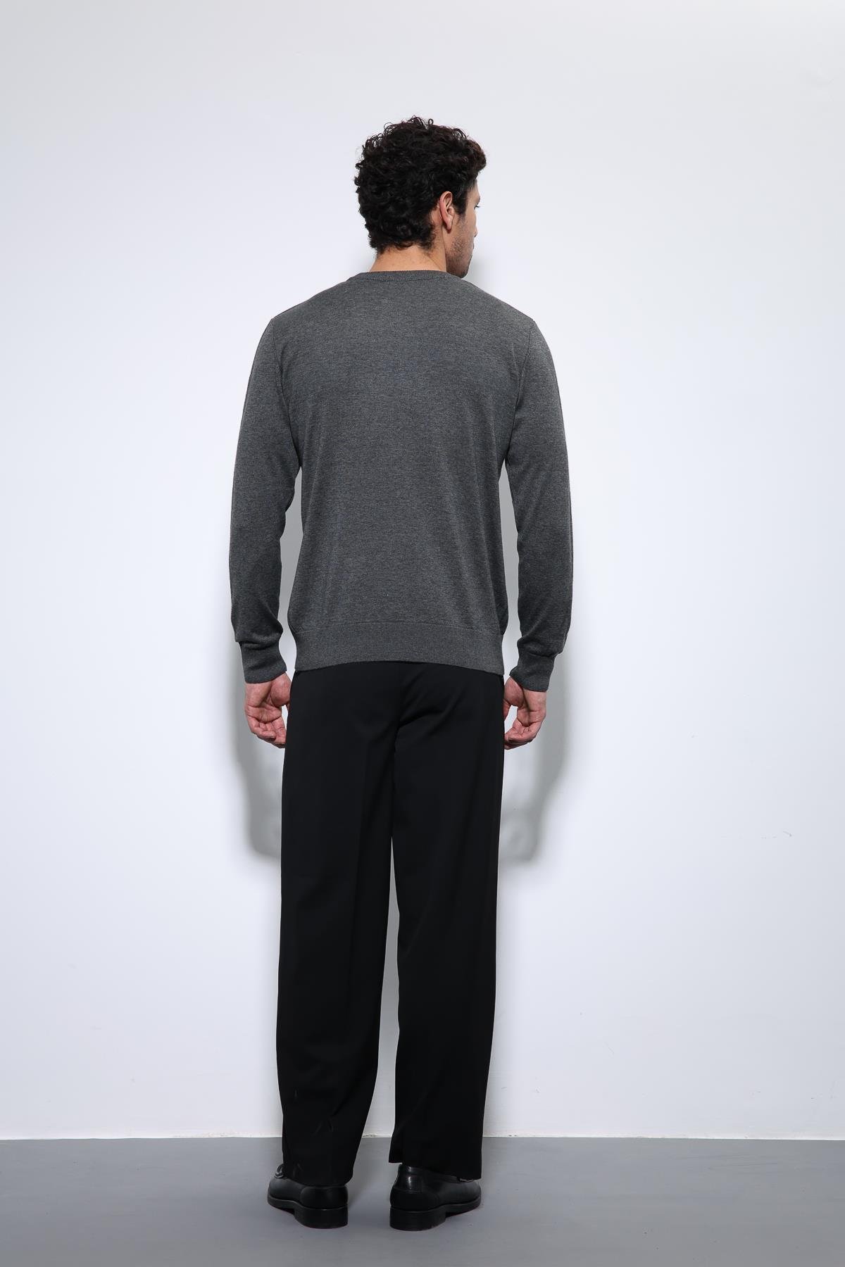 Antioch Antrasit Yumuşak Dokulu Basic Erkek Kazak