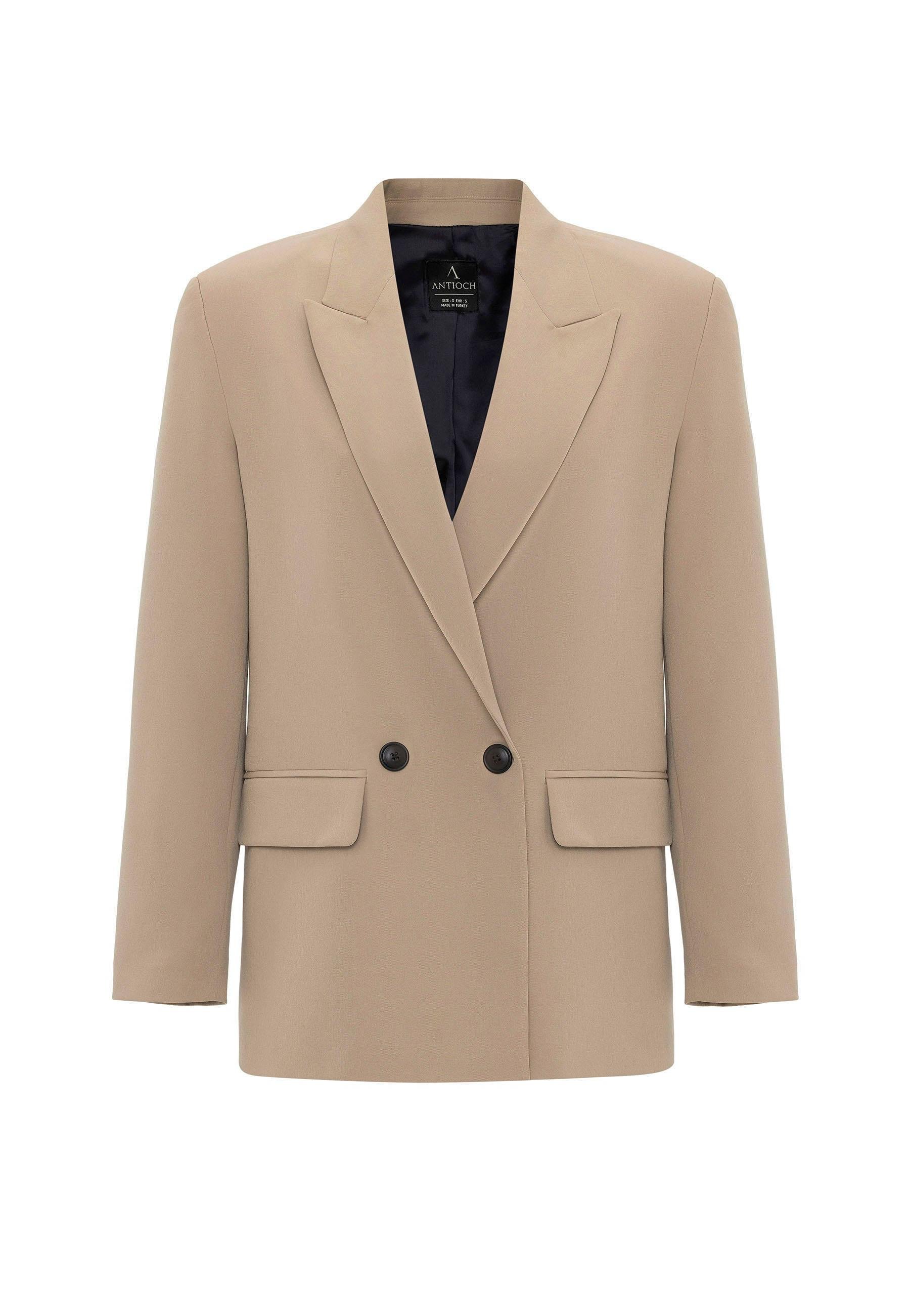 Antioch Bej Kadın Kruvaze Kapama Oversize Blazer Ceket