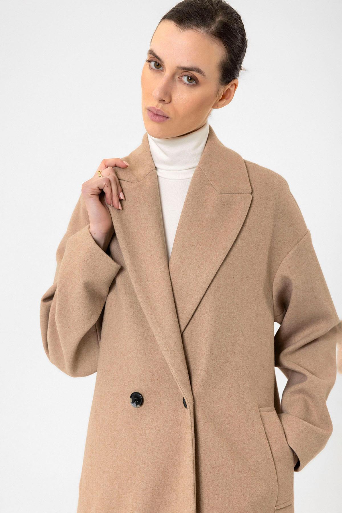 Antioch Bej Kadın Kruvaze Kapama Oversize Kaban