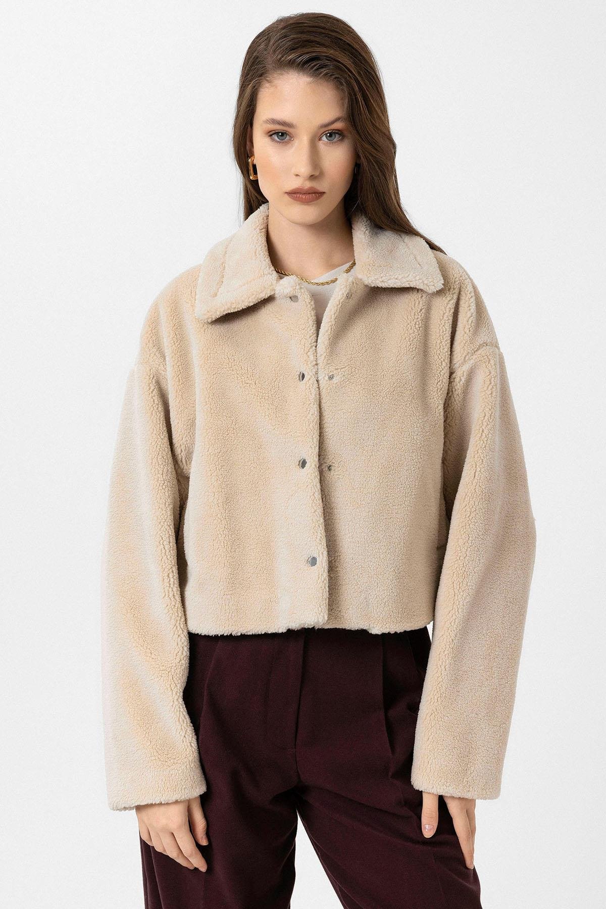 Antioch Bej Kadın Yumuşak Dokulu Mont