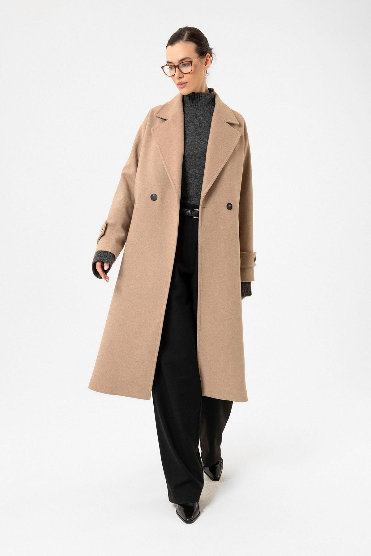 Antioch Bej Kadın Yumuşak Dokulu Oversize Kruvaze Kaban