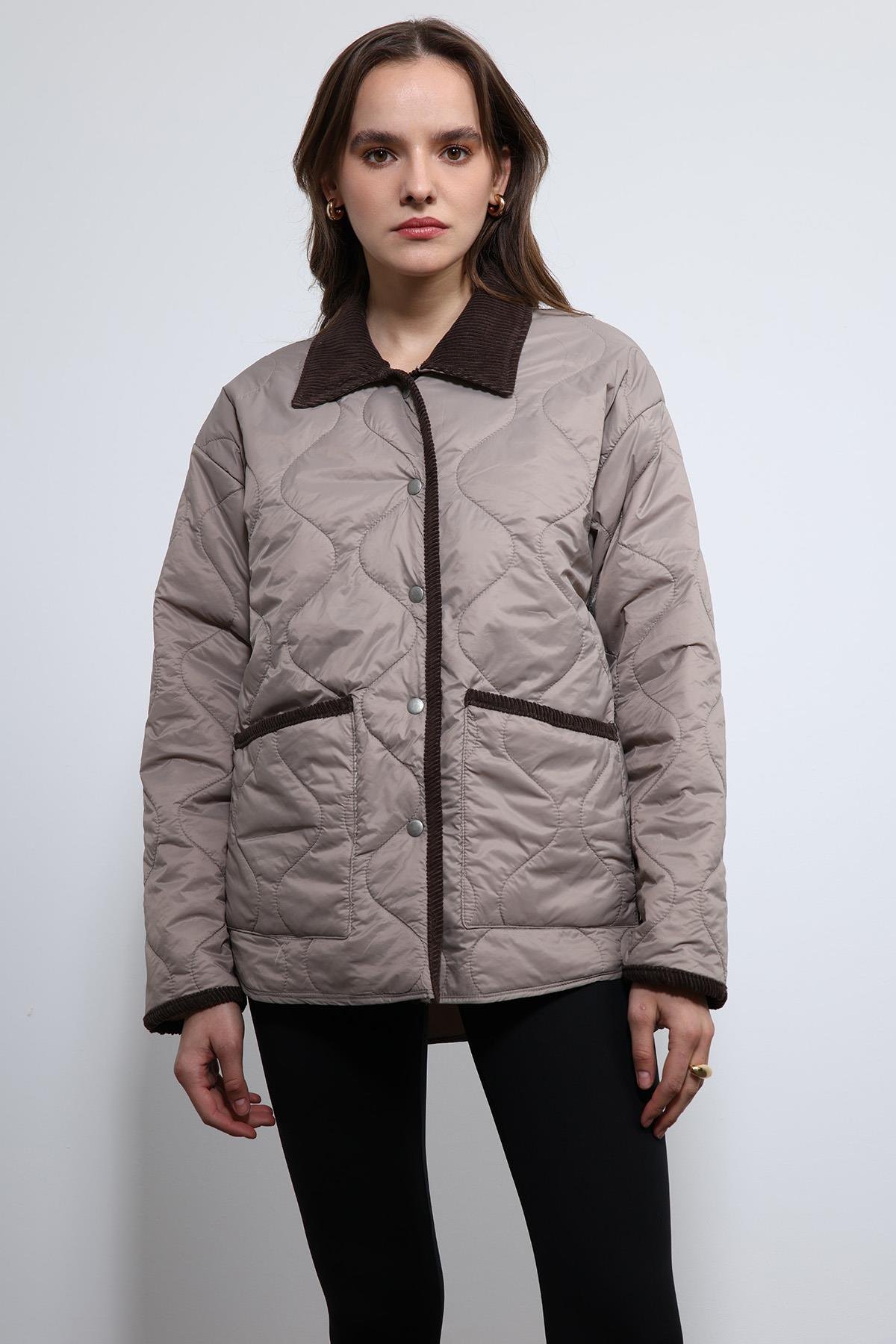 Antioch Bej Kontrast Yaka Desenli Mont