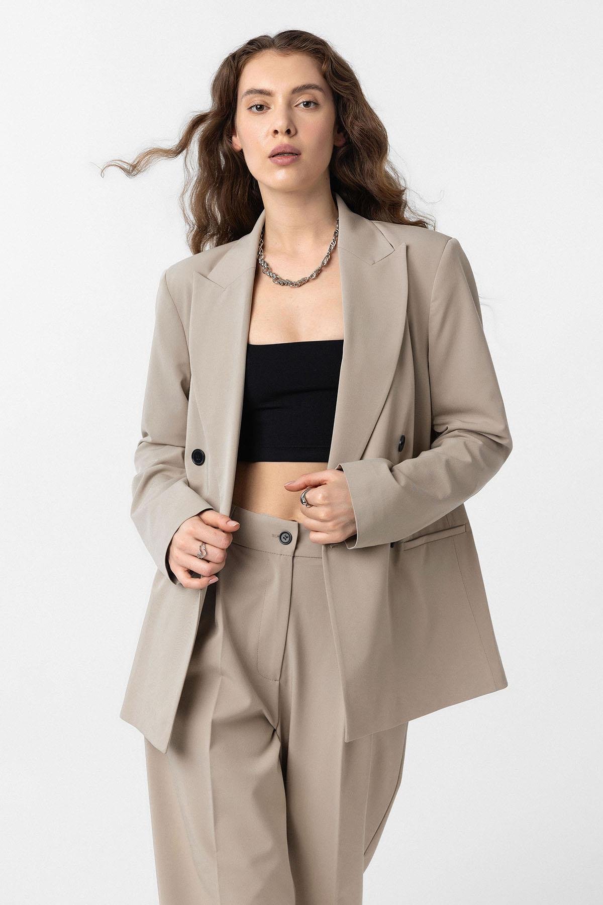 Antioch Bej Regular Fit Kruvaze Kadın Blazer Ceket