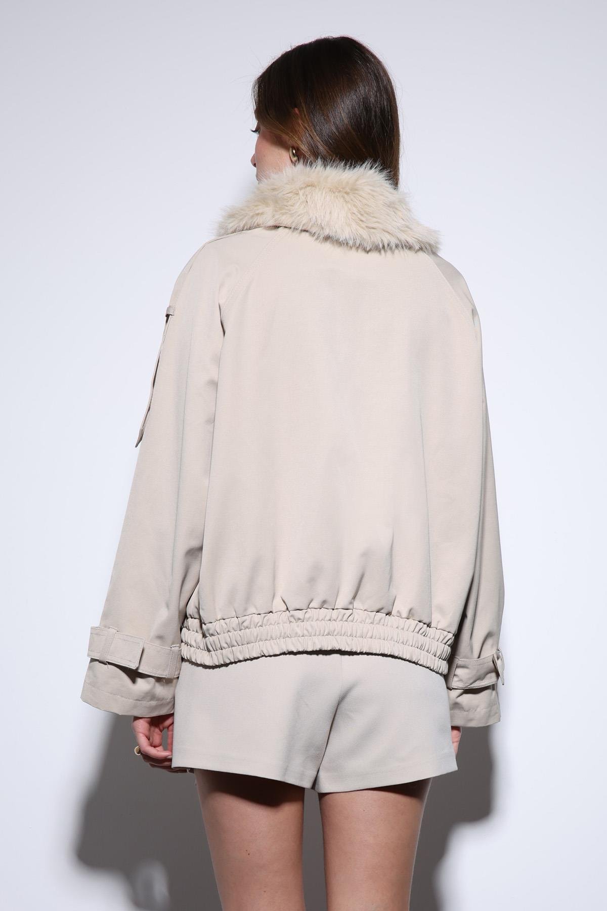 Antioch Bej Suni Kürklü Kısa Kadın Trençkot