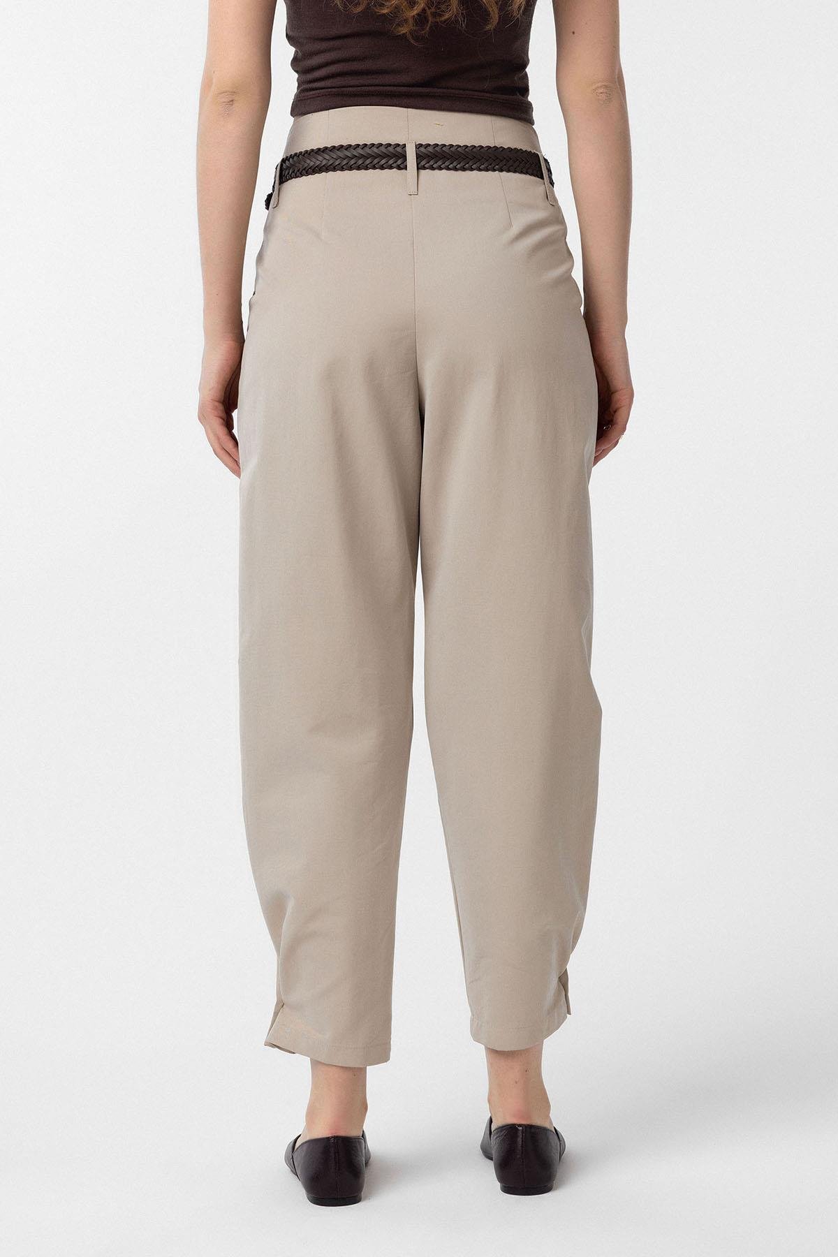 Antioch Bej Yüksek Bel Paçası Düğmeli Fit Kadın Pantolon