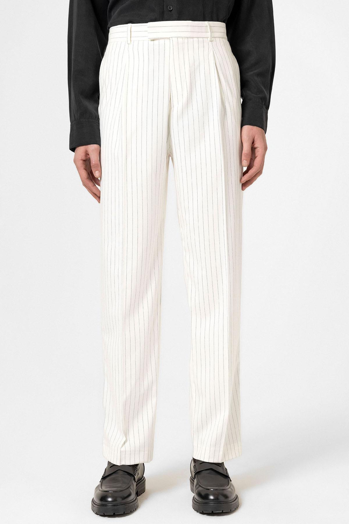 Antioch Beyaz Çizgili Relaxed Fit Erkek Pantolon