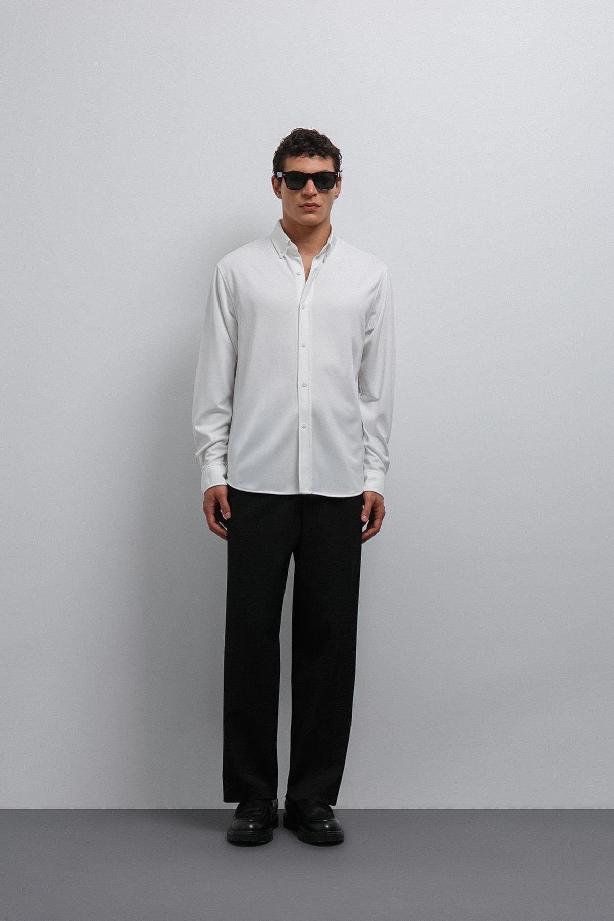 Antioch Beyaz Düğmeli Yaka Relax Fit Erkek Gömlek