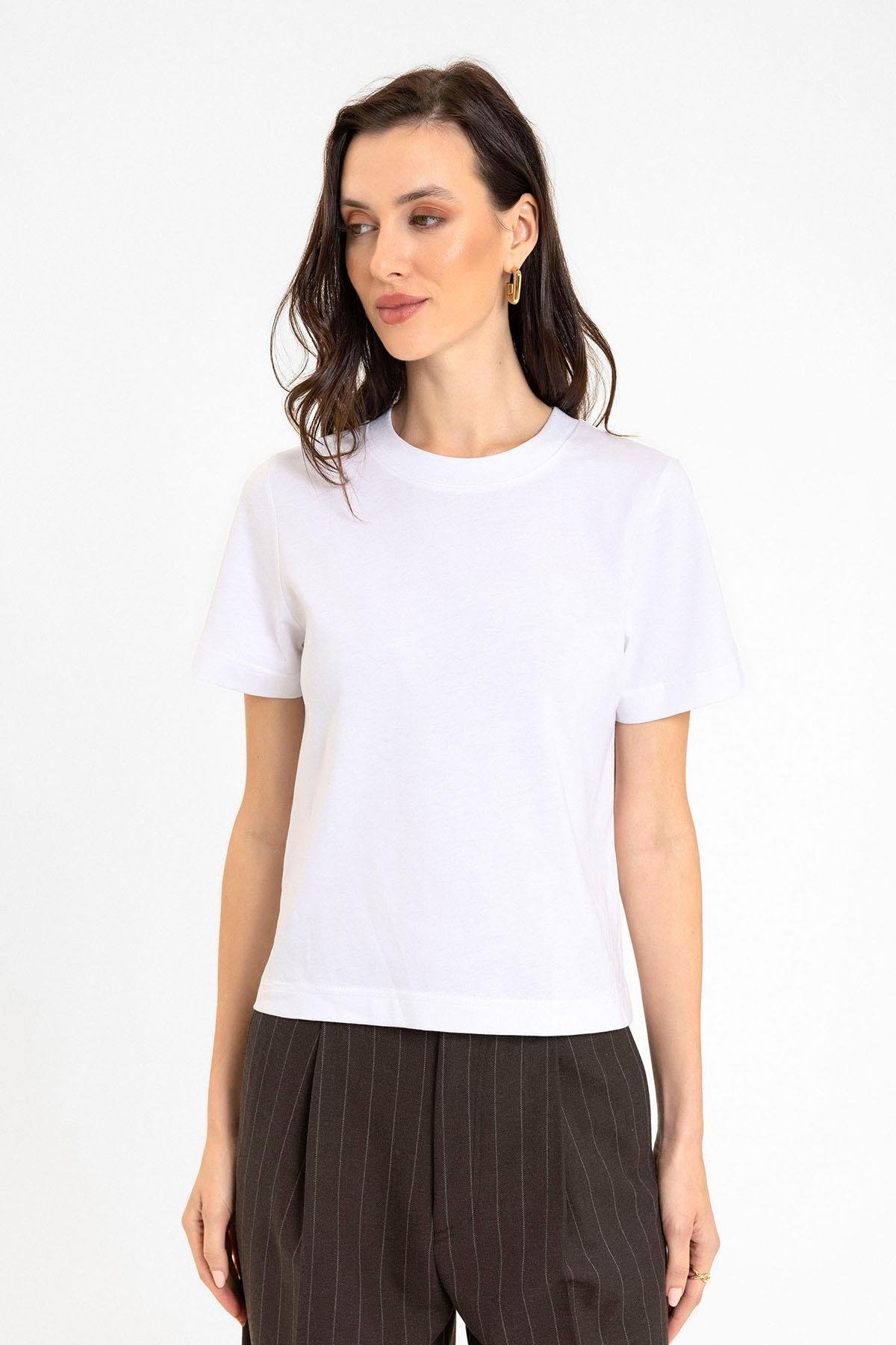 Antioch Beyaz Kadın Bisiklet Yaka Basic T-Shirt