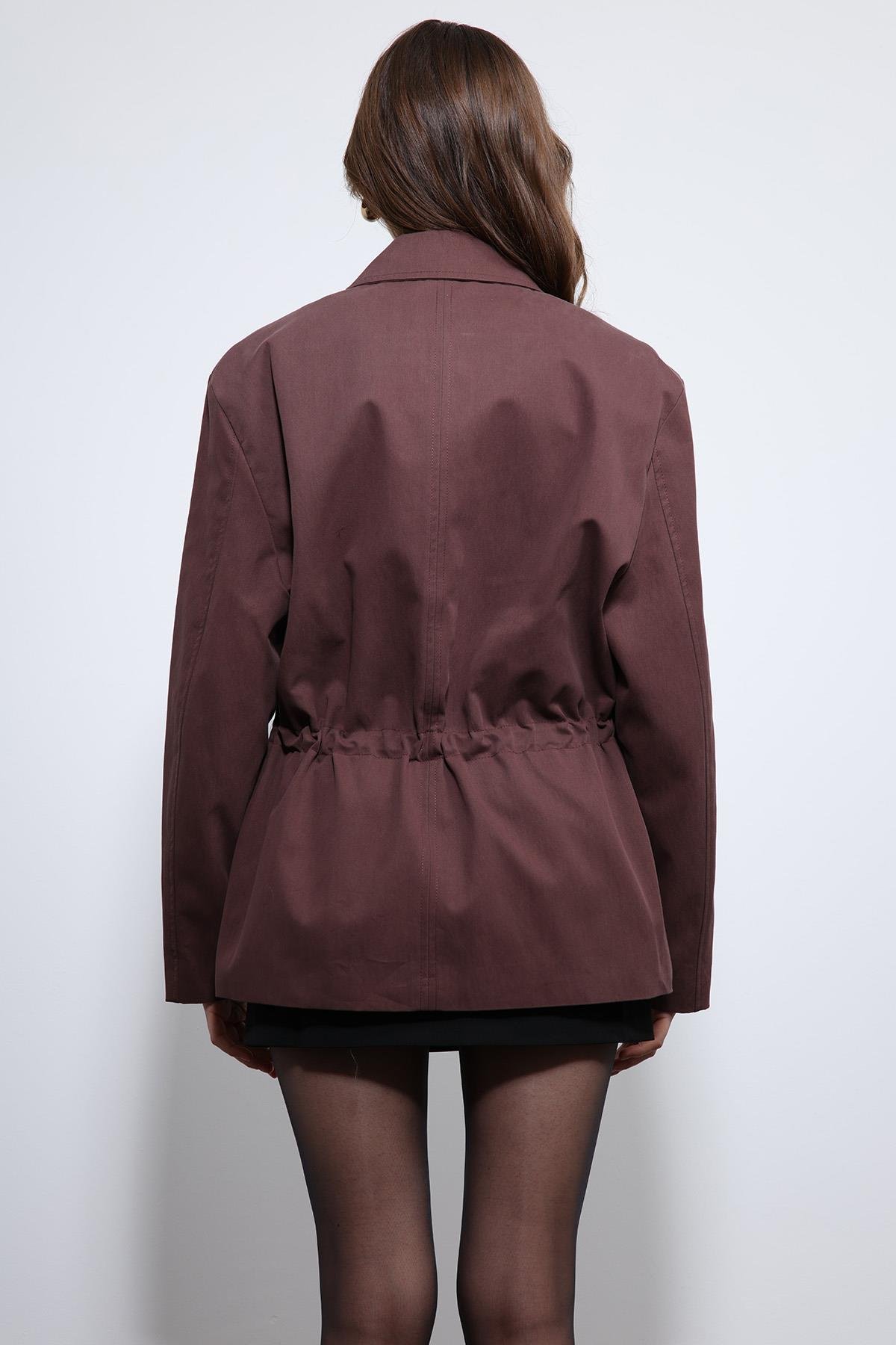 Antioch Bordo Ayarlanabilir Bele Sahip Kısa Trençkot