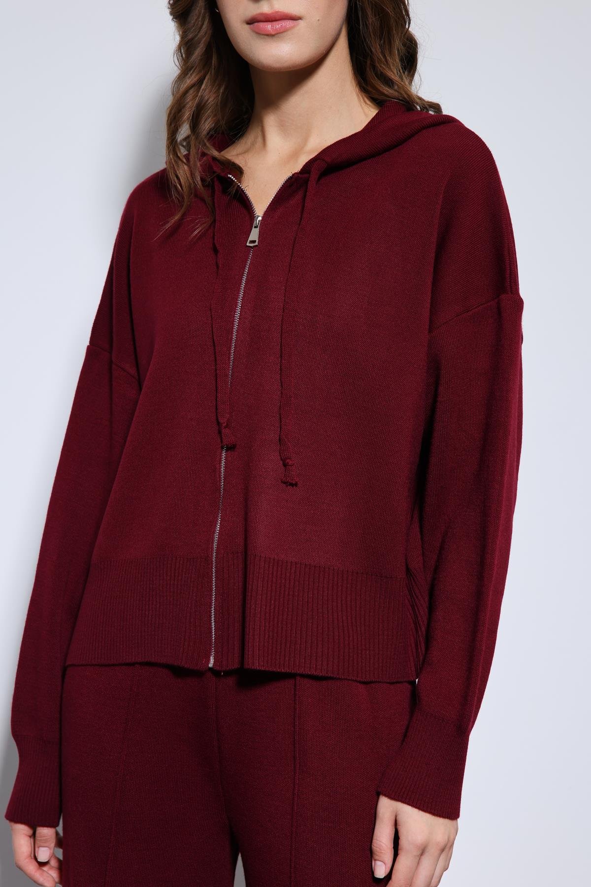 Antioch Bordo Kapüşonlu Üst ve Geniş Paça Triko Takım