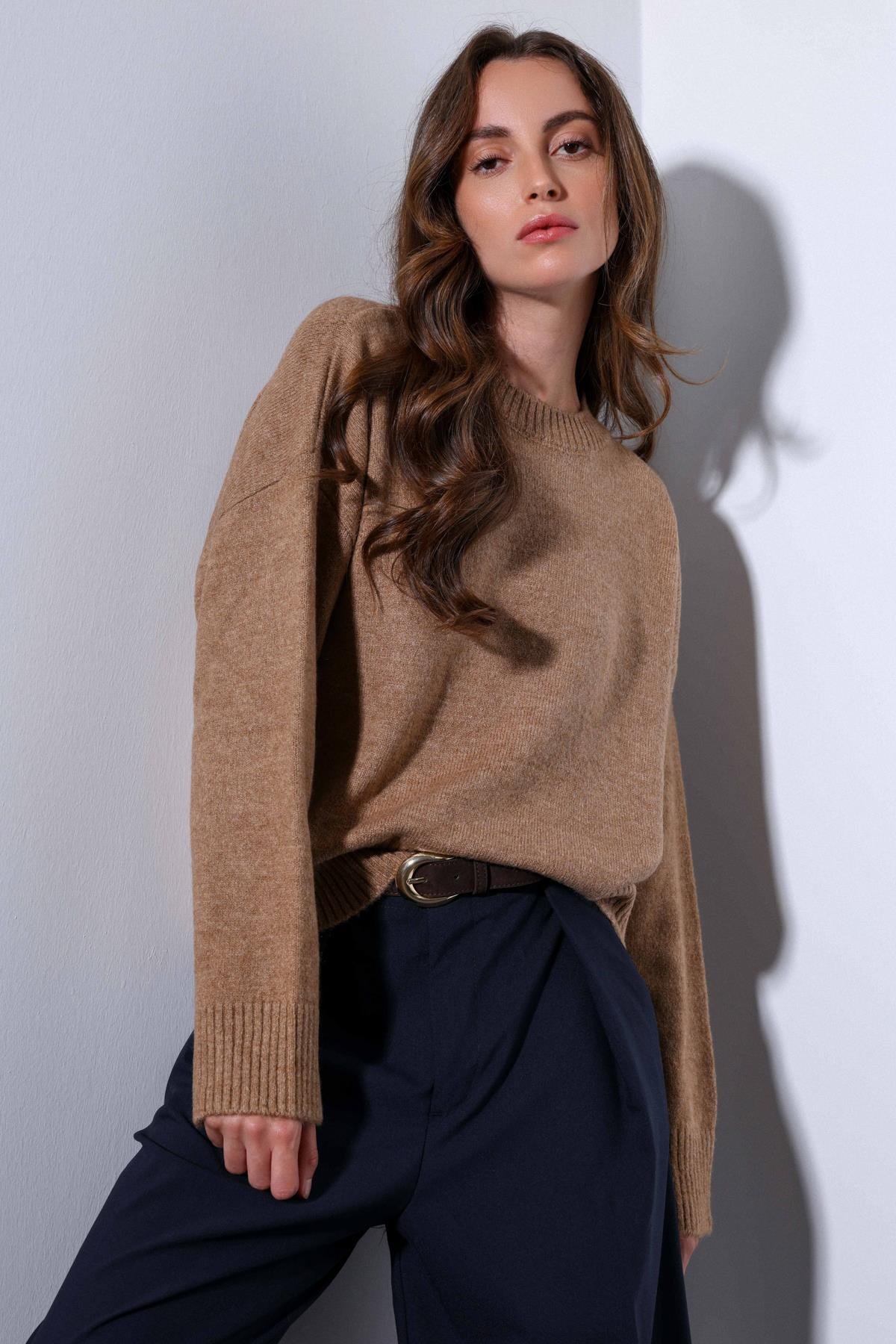 Antioch Camel Yün Karışımlı Kadın Kazak