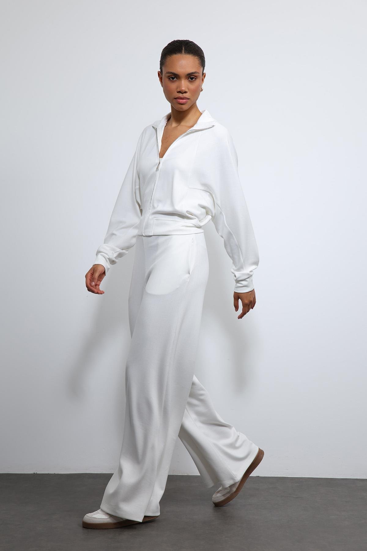 Antioch Ekru Geniş Paça Çizgili Eşofman Takım