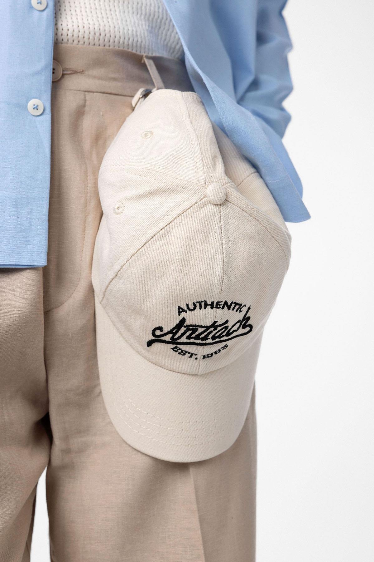 Antioch Ekru İşlemeli Erkek Şapka