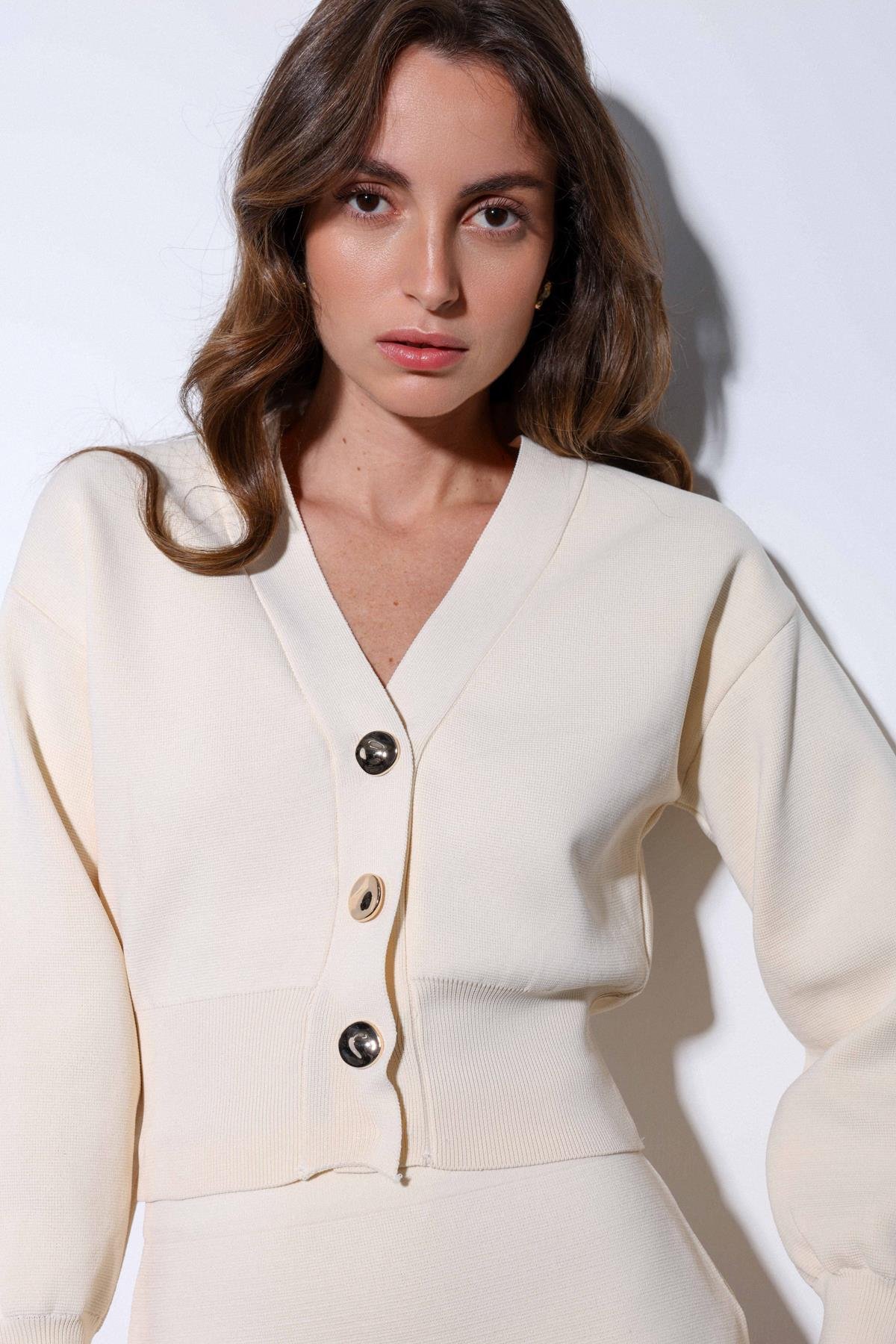 Antioch Ekru Metal Düğme Kadın Triko Hırka