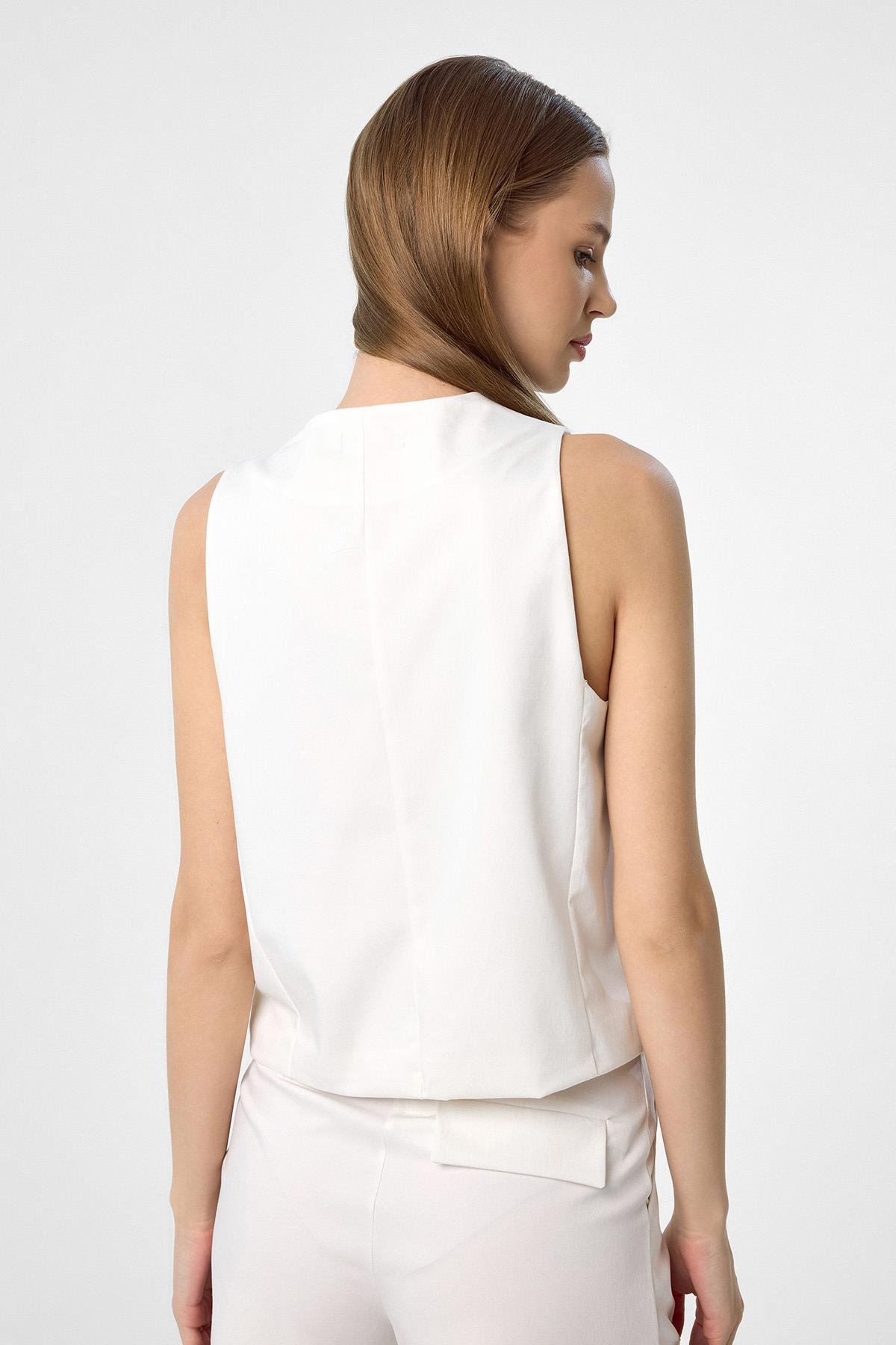 Antioch Ekru Yelek-Şort Kadın Takım