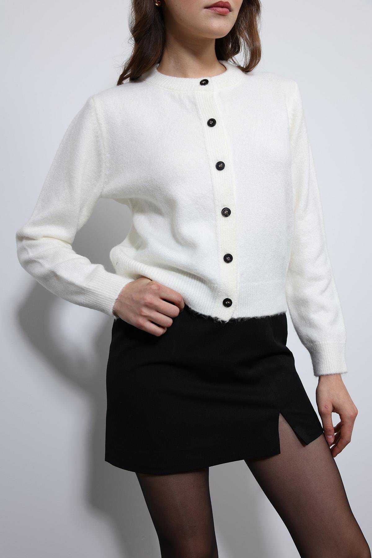 Antioch Ekru Yumuşak Dokulu Hırka