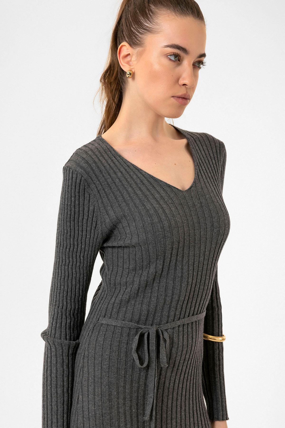 Antioch Gri Kadın Fitilli Midi Triko Elbise