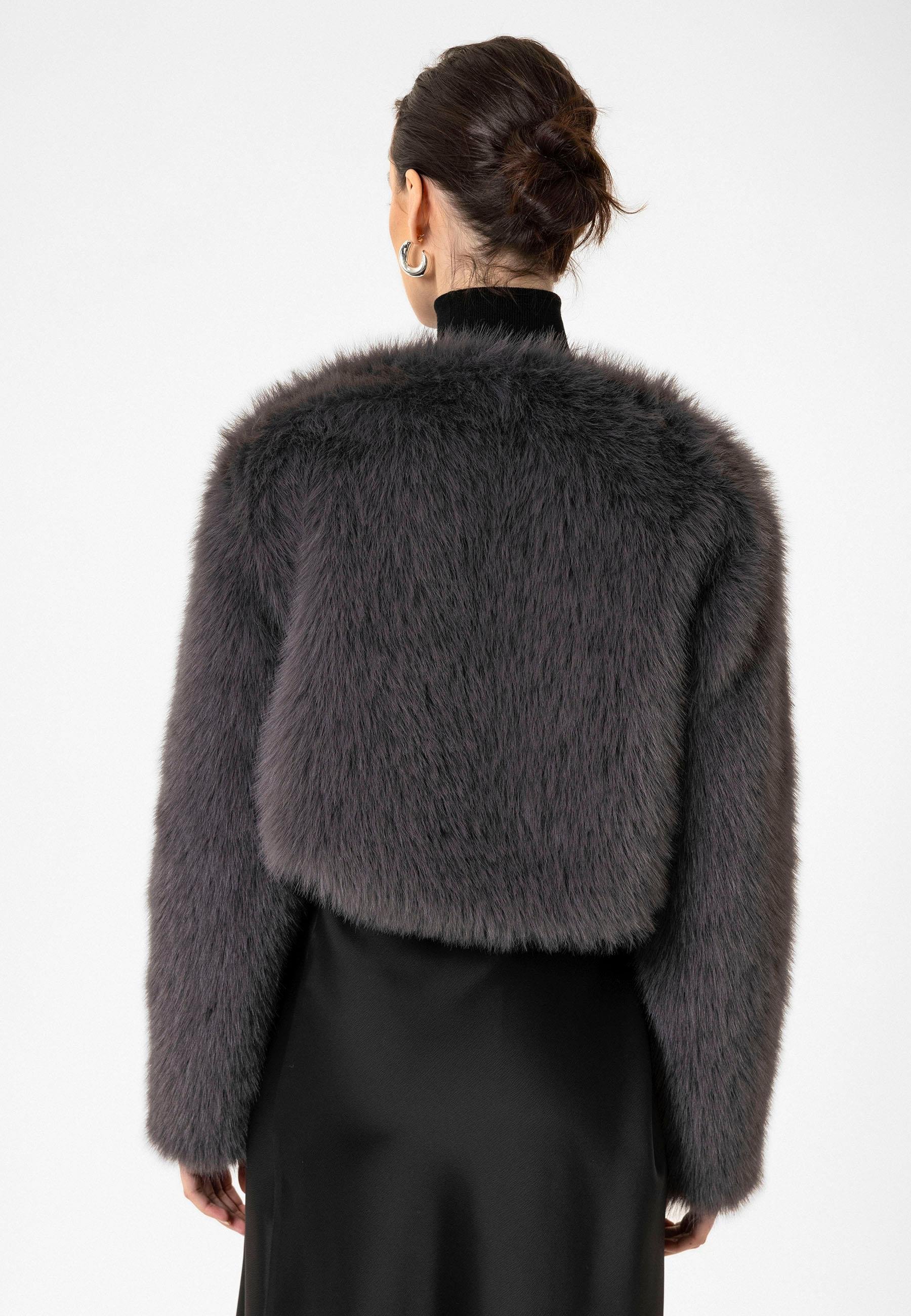 Antioch Gri Kadın Suni Kürk Crop Ceket