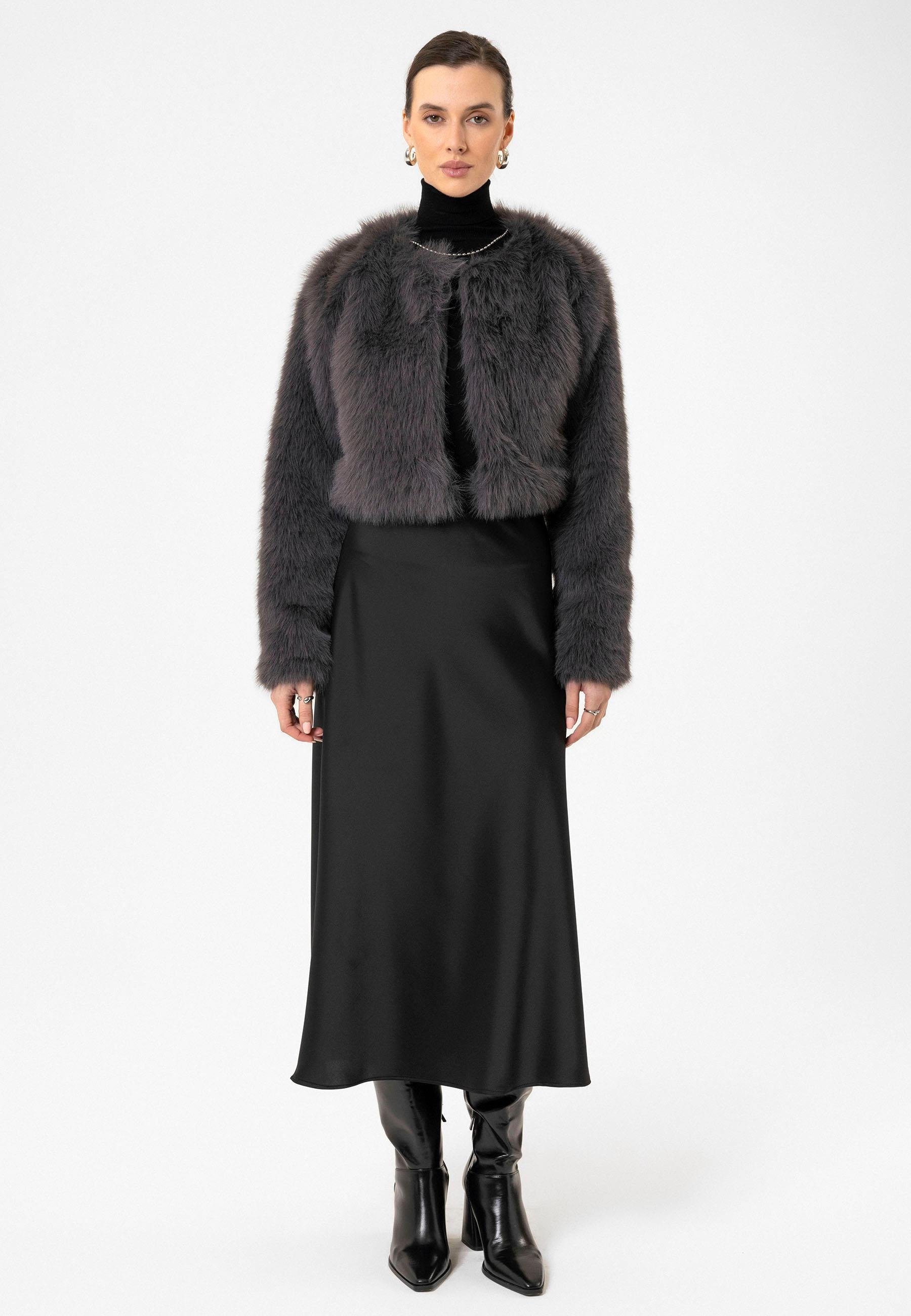 Antioch Gri Kadın Suni Kürk Crop Ceket