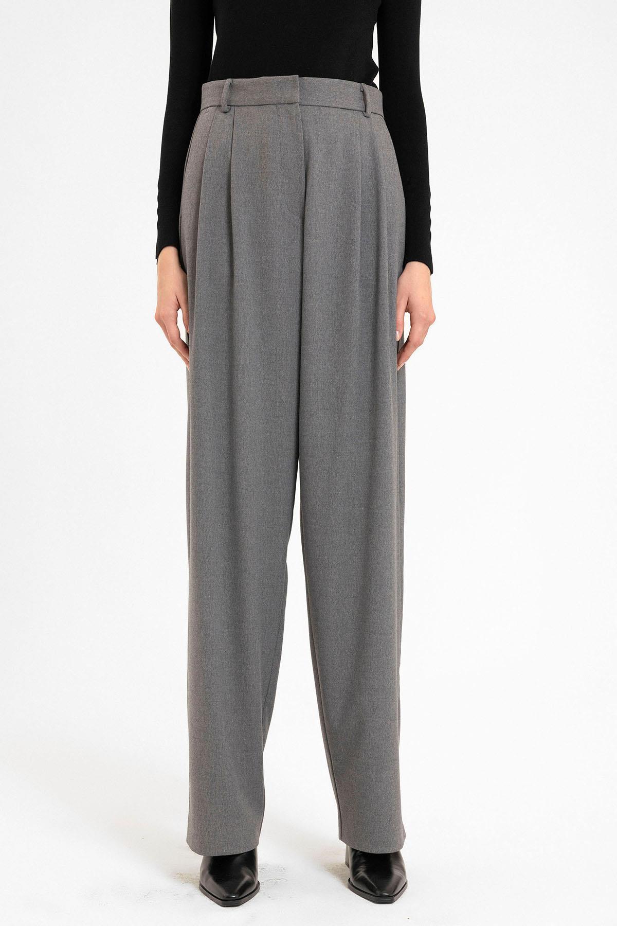 Antioch Gri Kadın Yüksek Bel Pens Detaylı Straight Fit Pantolon