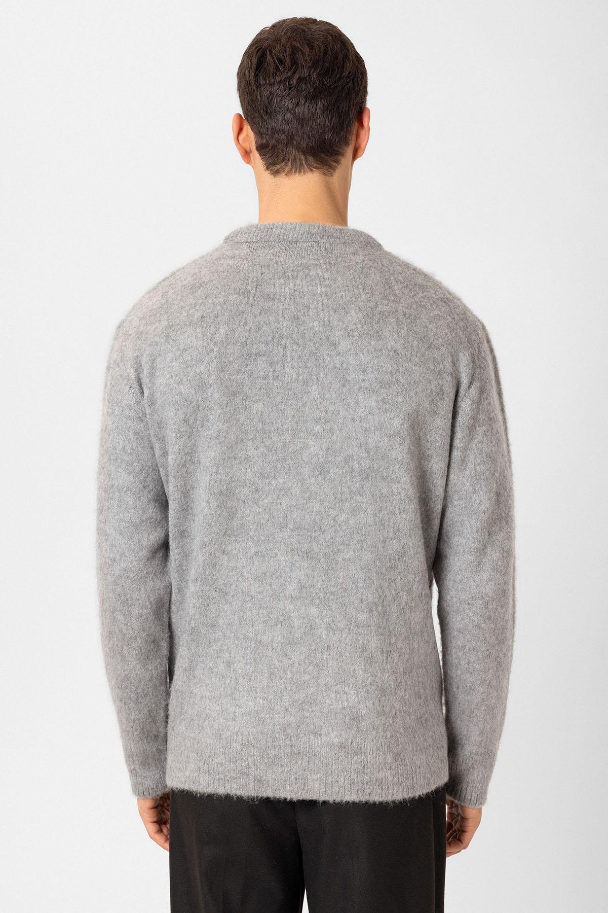 Antioch Gri Yumuşak Dokulu Erkek Kazak