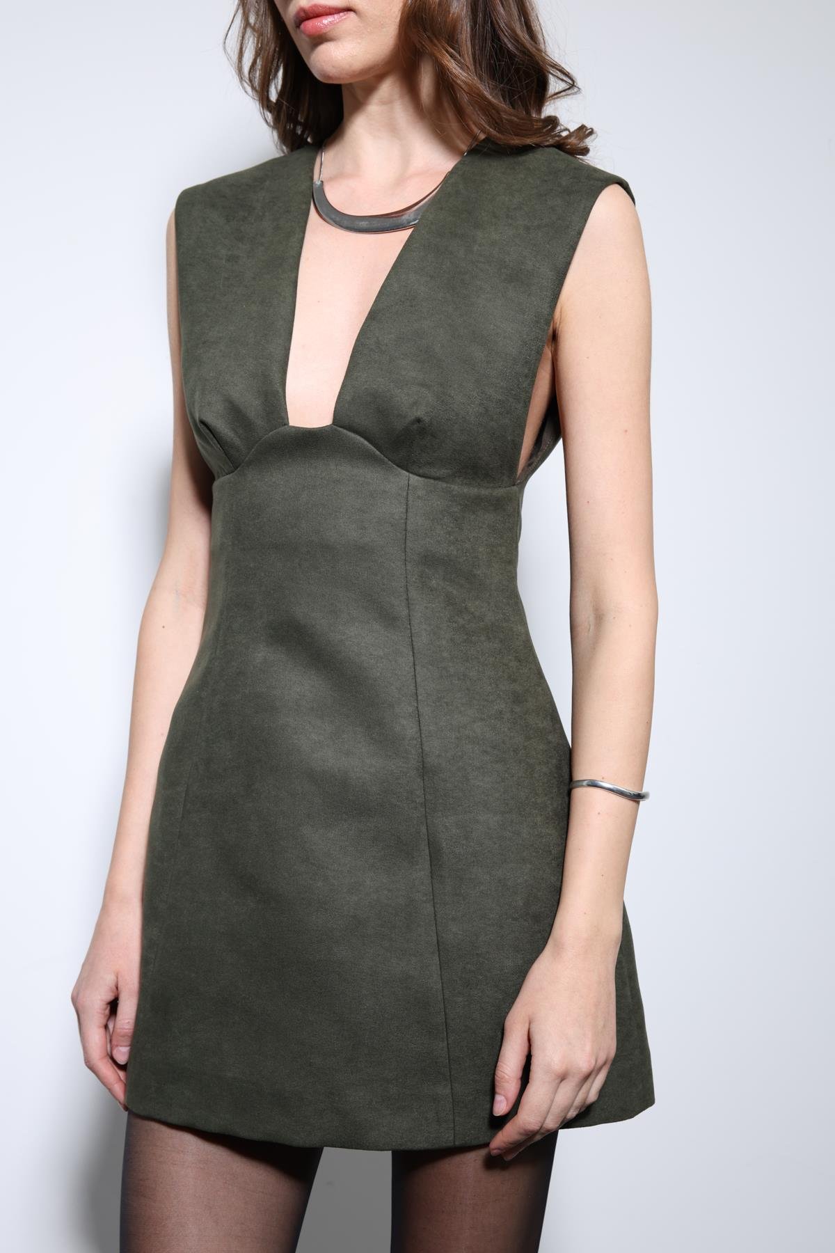 Antioch Haki Dekolteli Kısa Elbise