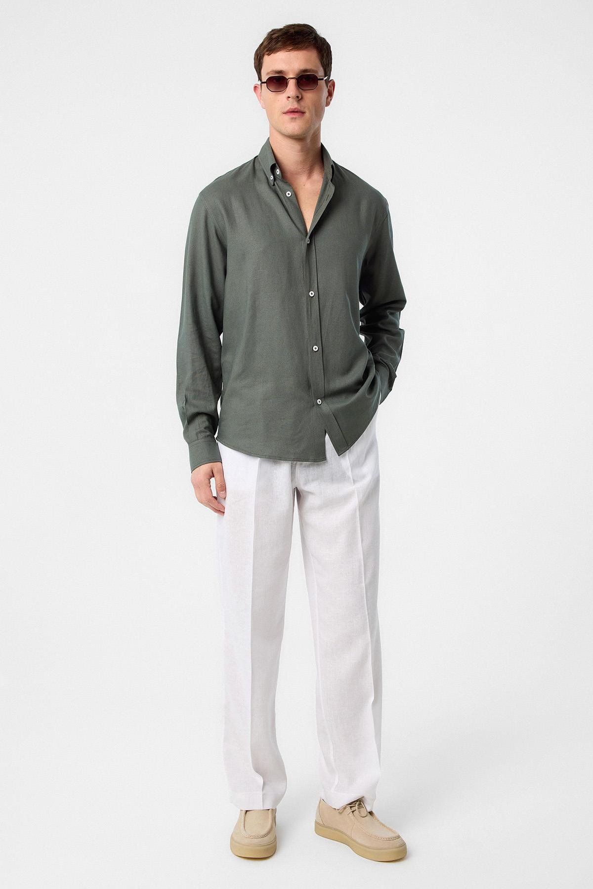Antioch Haki Keten Karışımlı Yaka Düğmeli Erkek Gömlek
