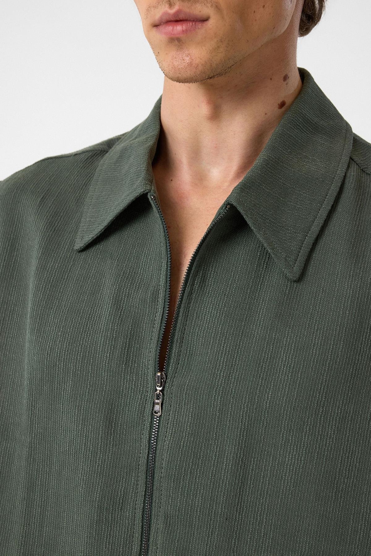 Antioch Haki Polo Yaka Dokulu Erkek Yelek