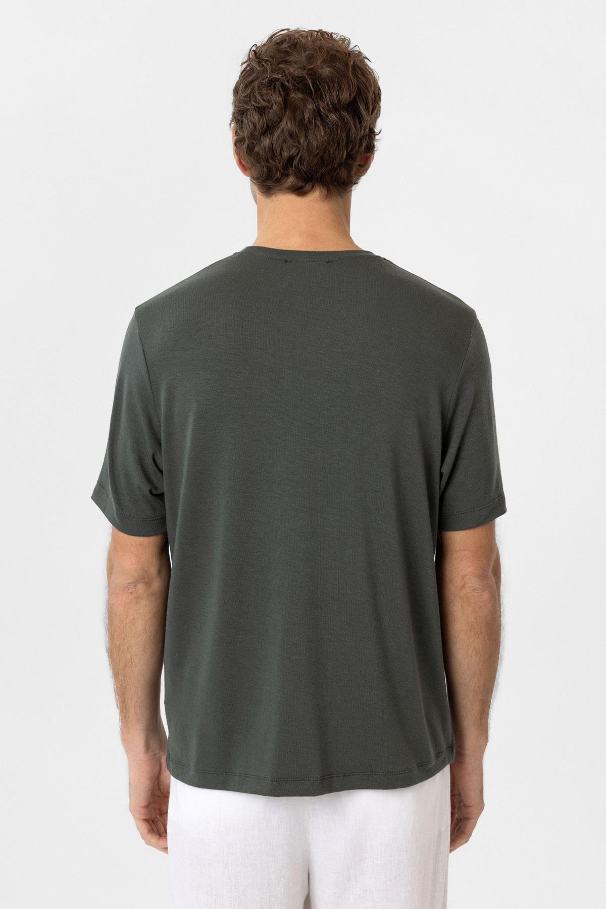 Antioch Haki Regular Fit Basic Erkek T-Shirt