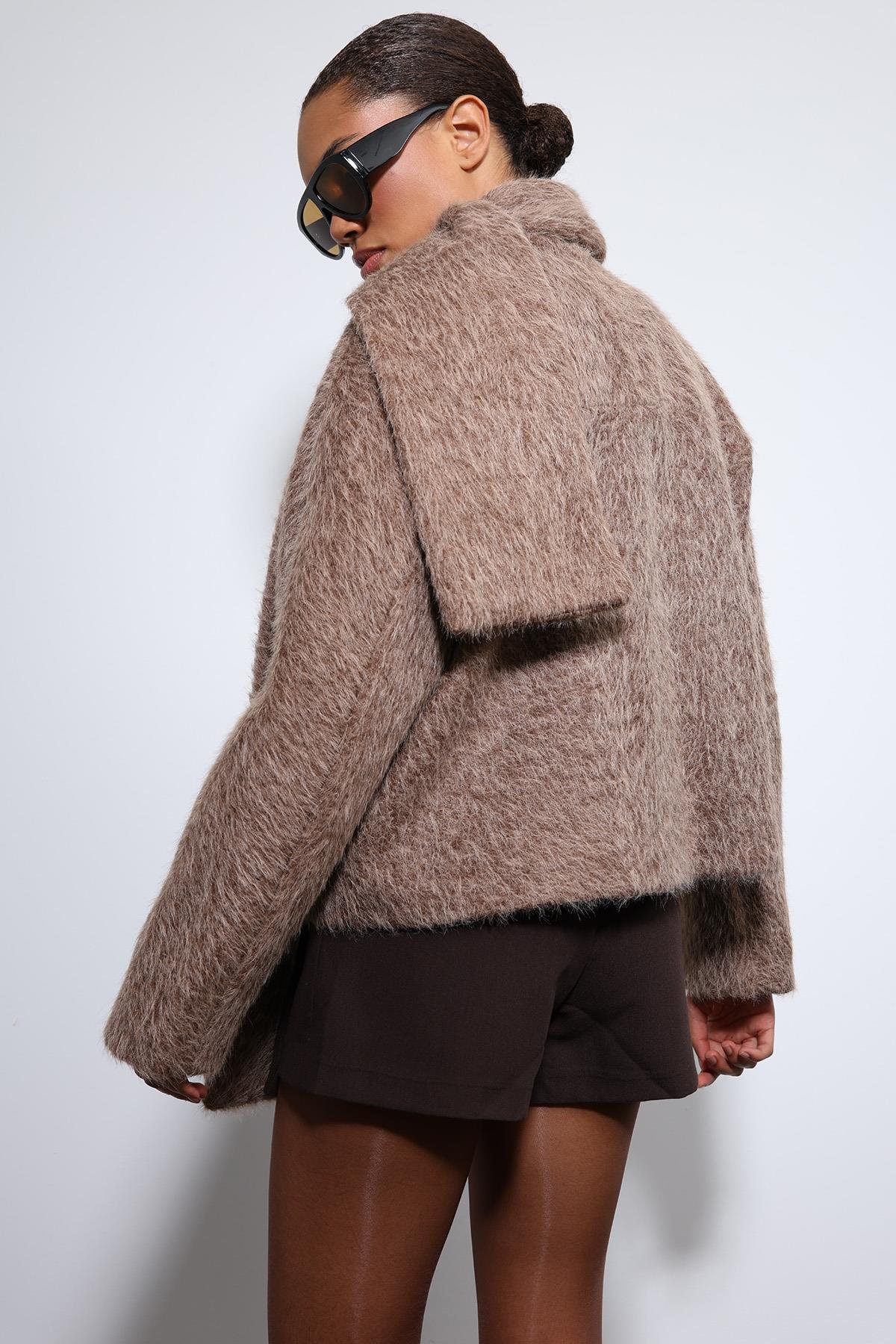 Antioch Kahve Atkı Yaka Suni Kürklü Kaban