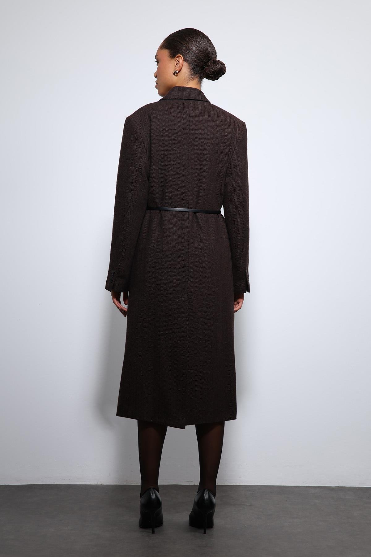 Antioch Kahve Balıksırtı Desenli Kemerli Kaban