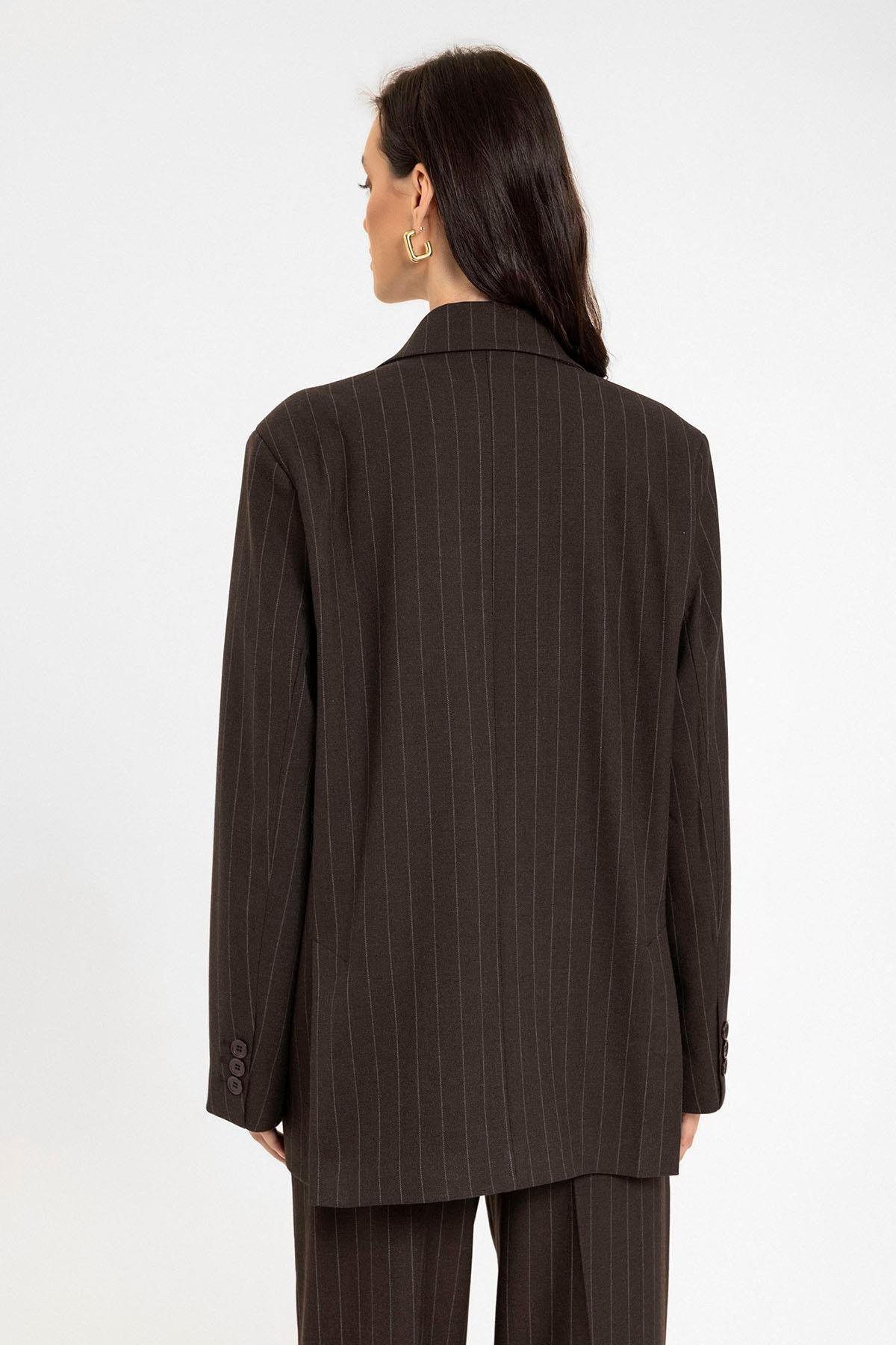 Antioch Kahve Kadın Çizgili Oversize Blazer Ceket