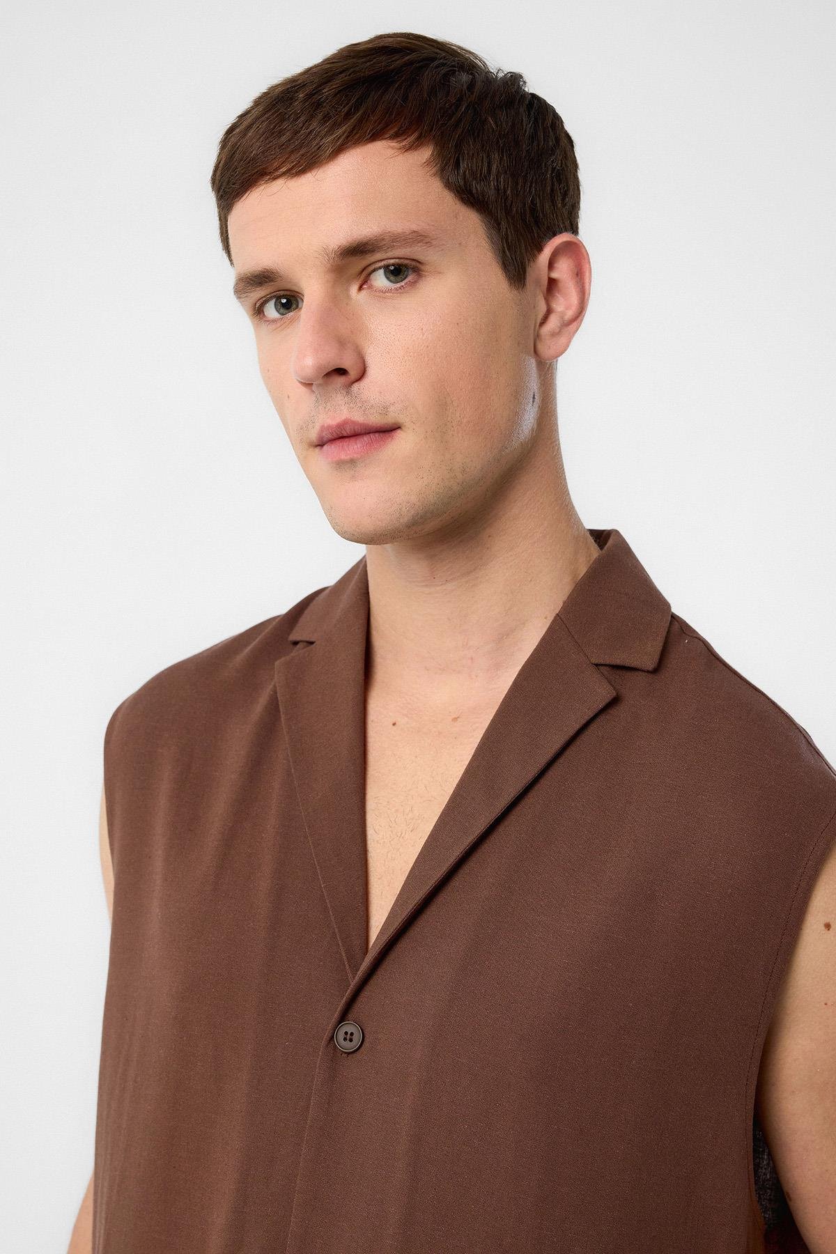 Antioch Kahve Keten Karışımlı Kolsuz Erkek Gömlek