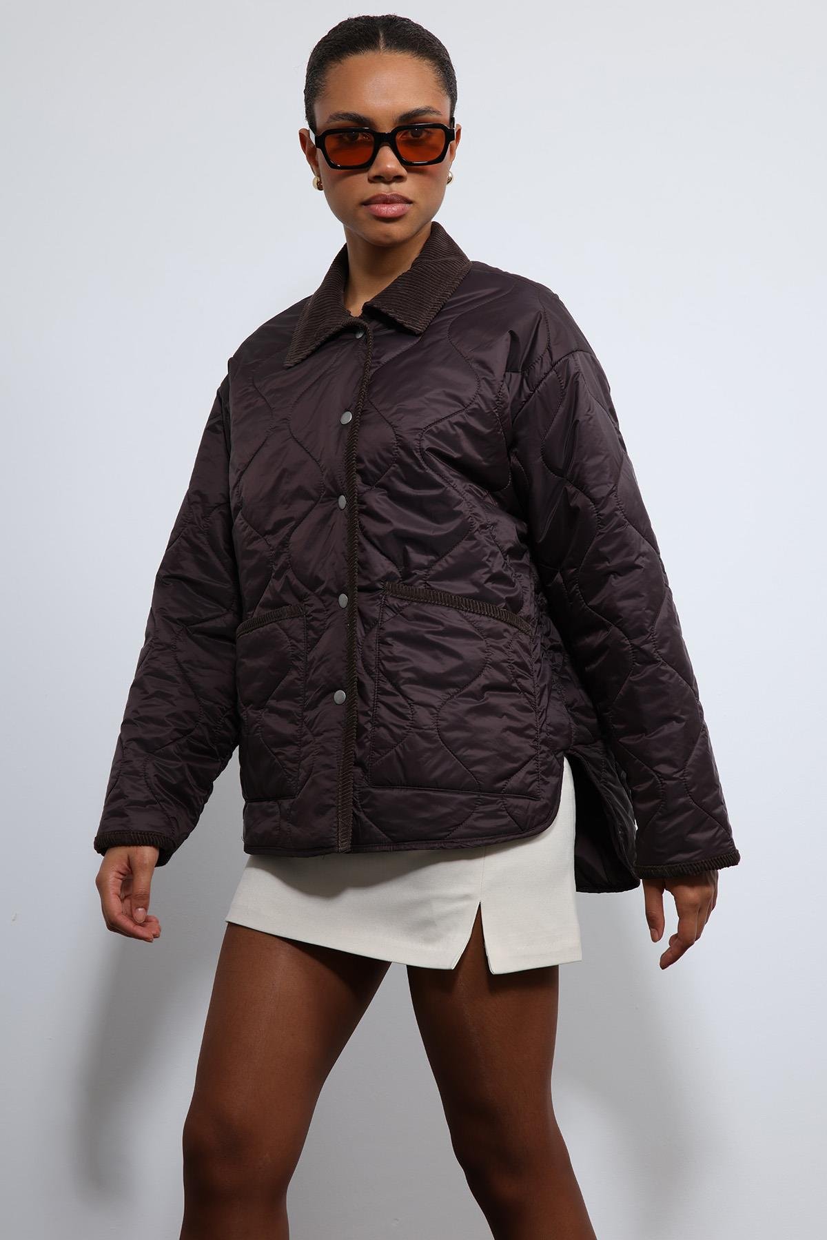 Antioch Kahve Kontrast Yaka Desenli Mont