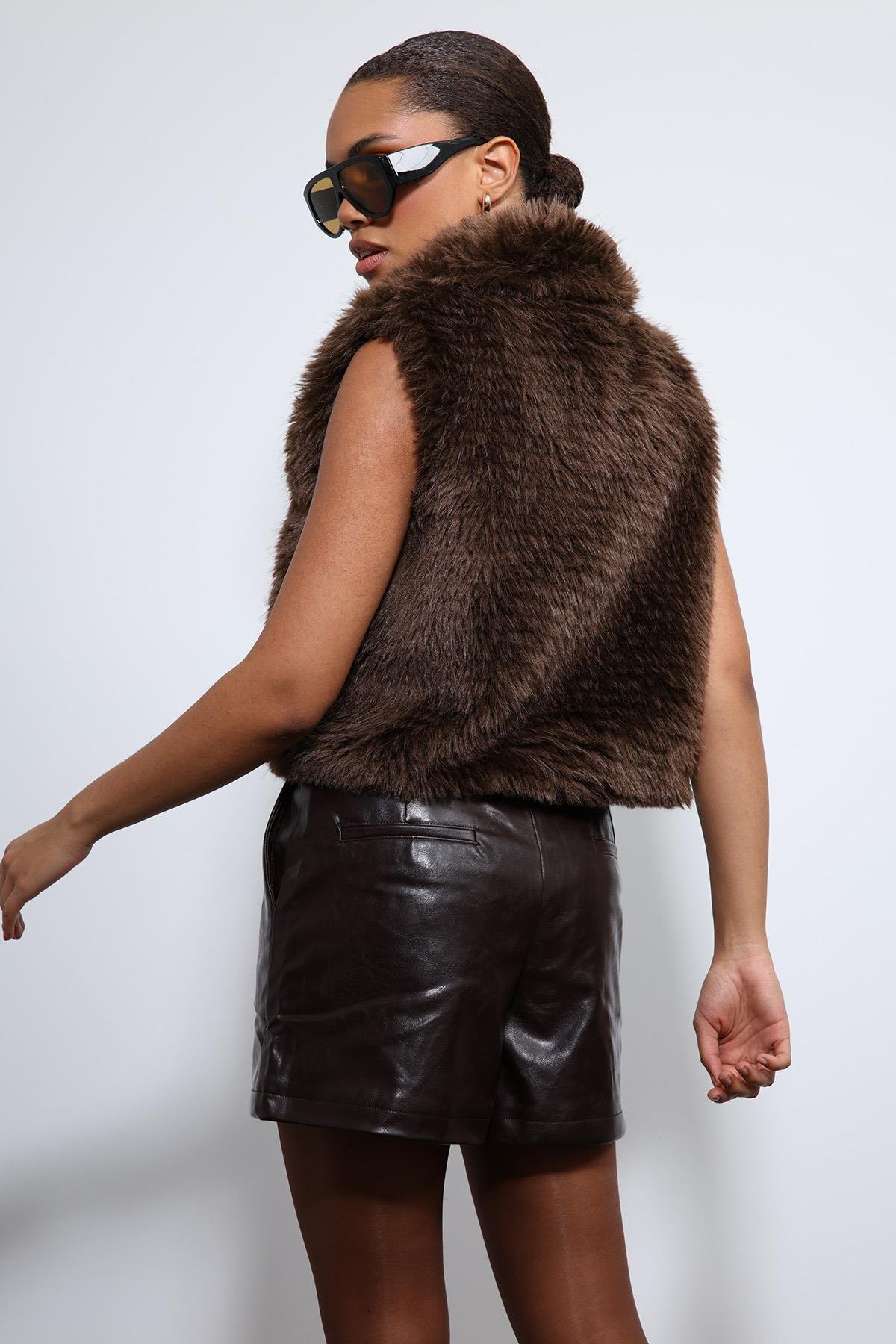 Antioch Kahve Peluş Görünümlü Yelek