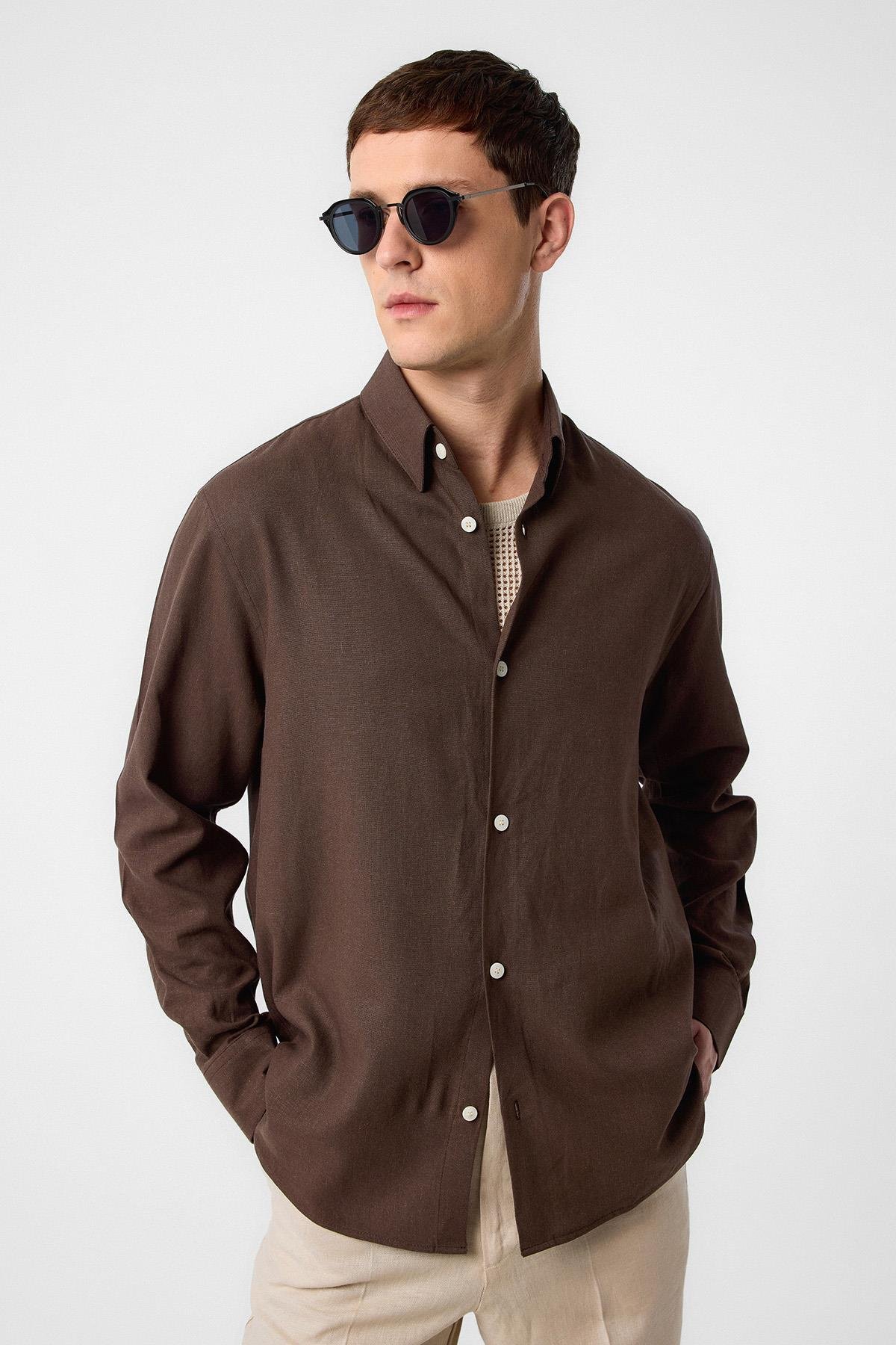 Antioch Kahve Relax Fit Keten Karışımlı Erkek Gömlek