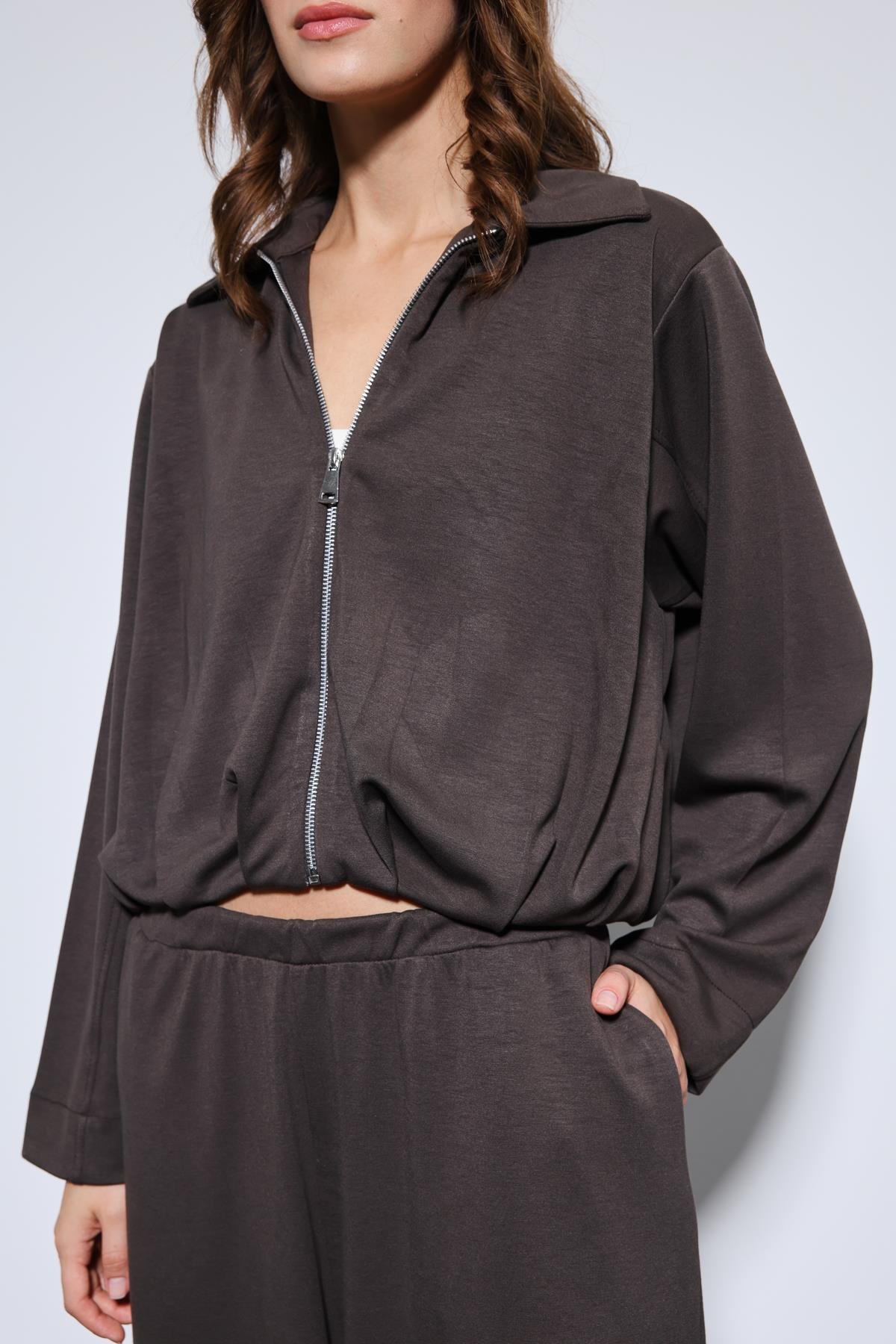 Antioch Kahve Volümlü Ceket ve Paça Lastikli Eşofman Takım