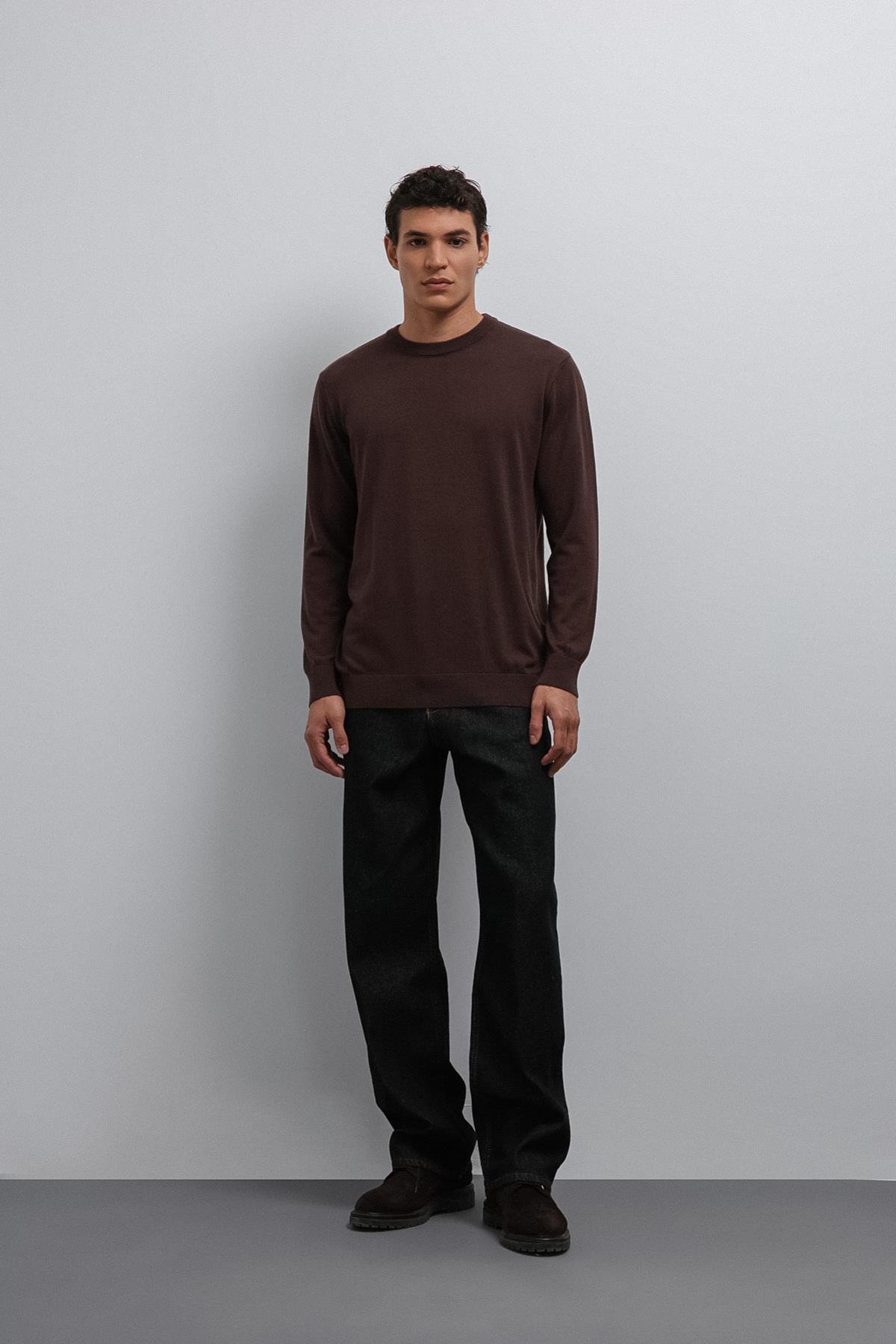 Antioch Kahve Yumuşak Dokulu Basic Erkek Kazak