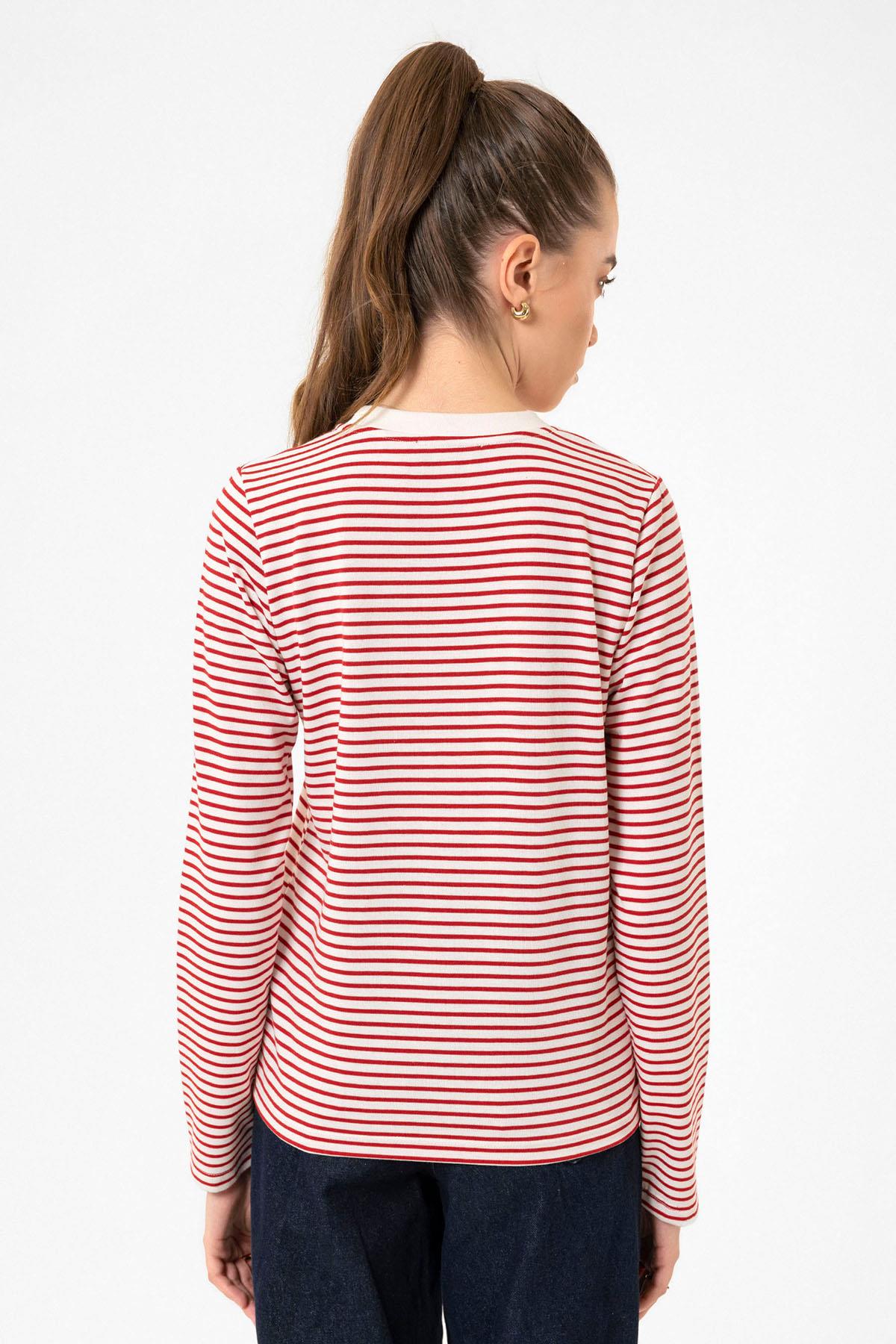 Antioch Kırmızı Kadın Çizgili Mevsimlik Kazak