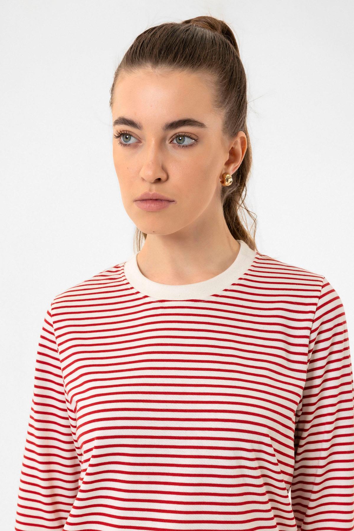 Antioch Kırmızı Kadın Çizgili Mevsimlik Kazak