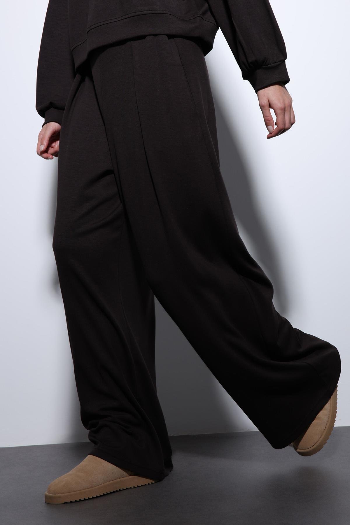 Antioch Koyu Kahve Geniş Paça Relaxed Kadın Takım