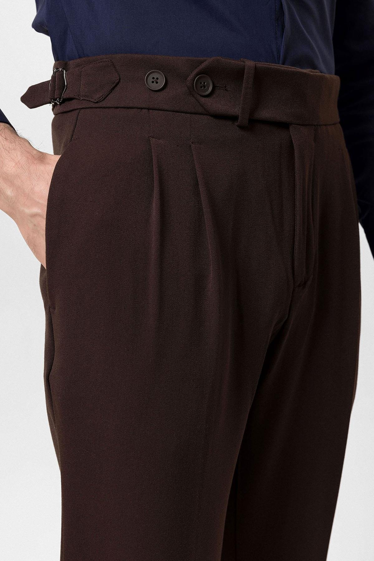 Antioch Koyu Kahve Yüksek Bel Pileli Carrot Fit Erkek Pantolon