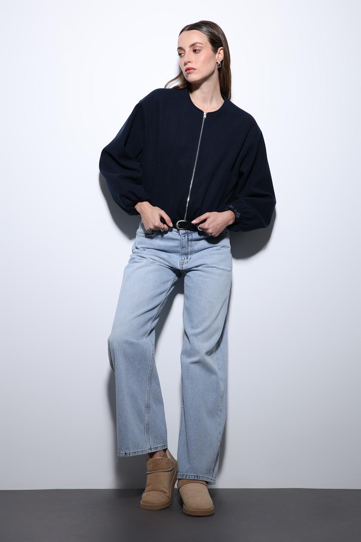 Antioch Lacivert Bel Lastikli Crop Kadın Mont