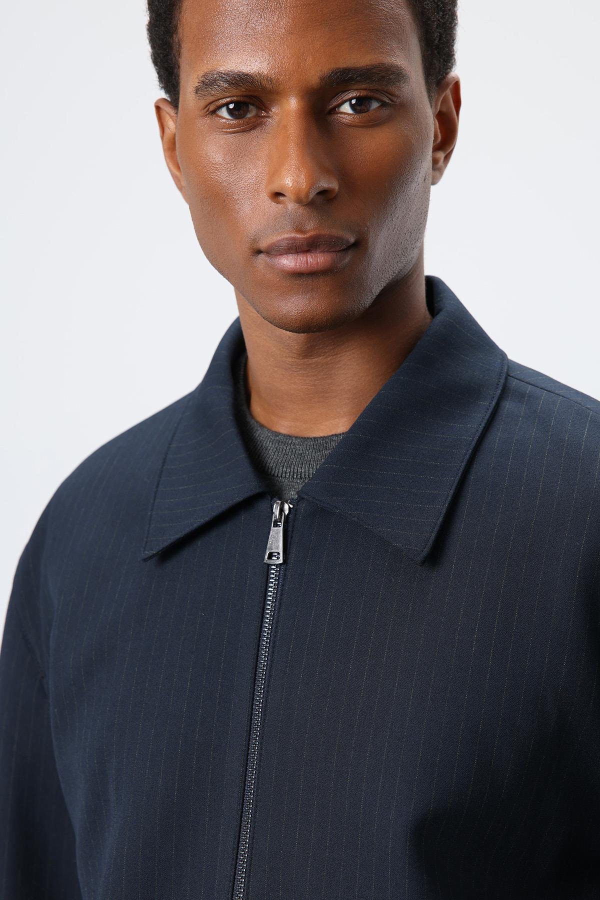 Antioch Lacivert Çizgili Mevsimlik Erkek Mont