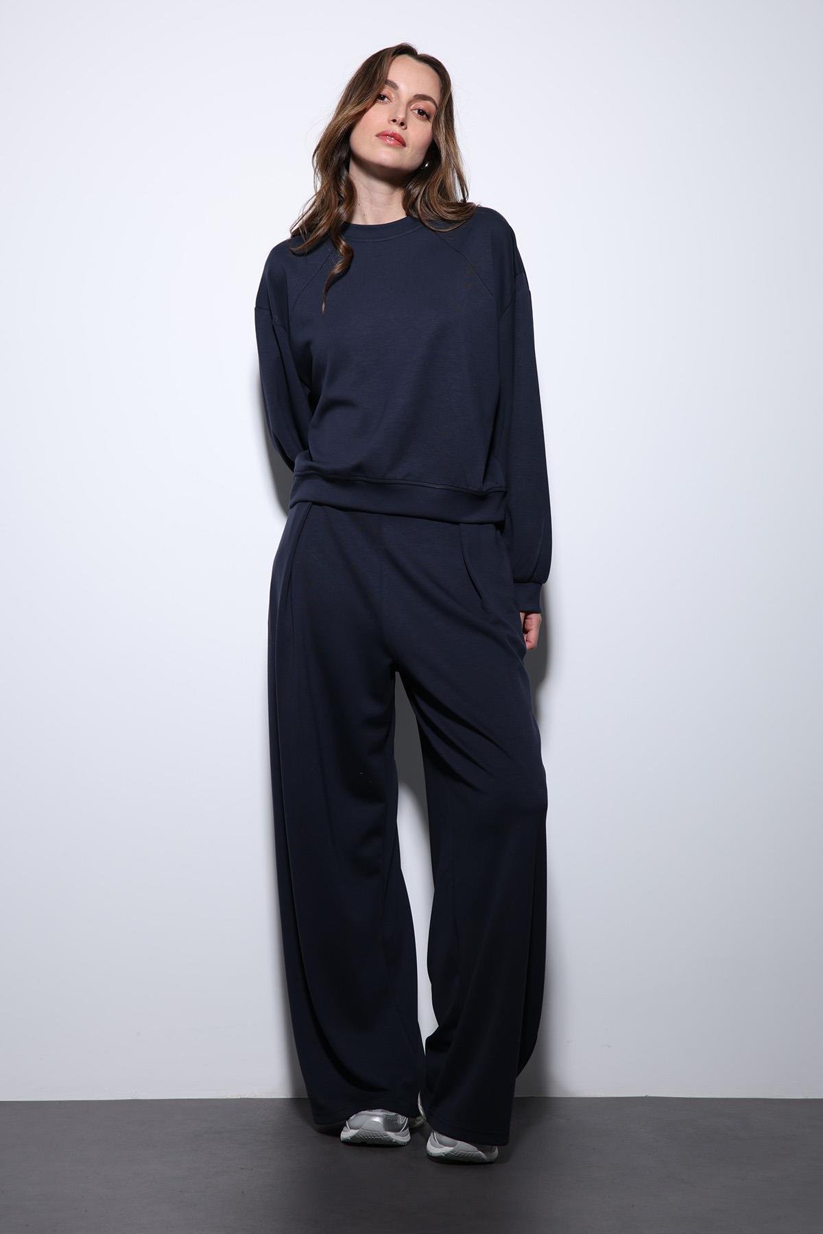 Antioch Lacivert Geniş Paça Relaxed Kadın Takım